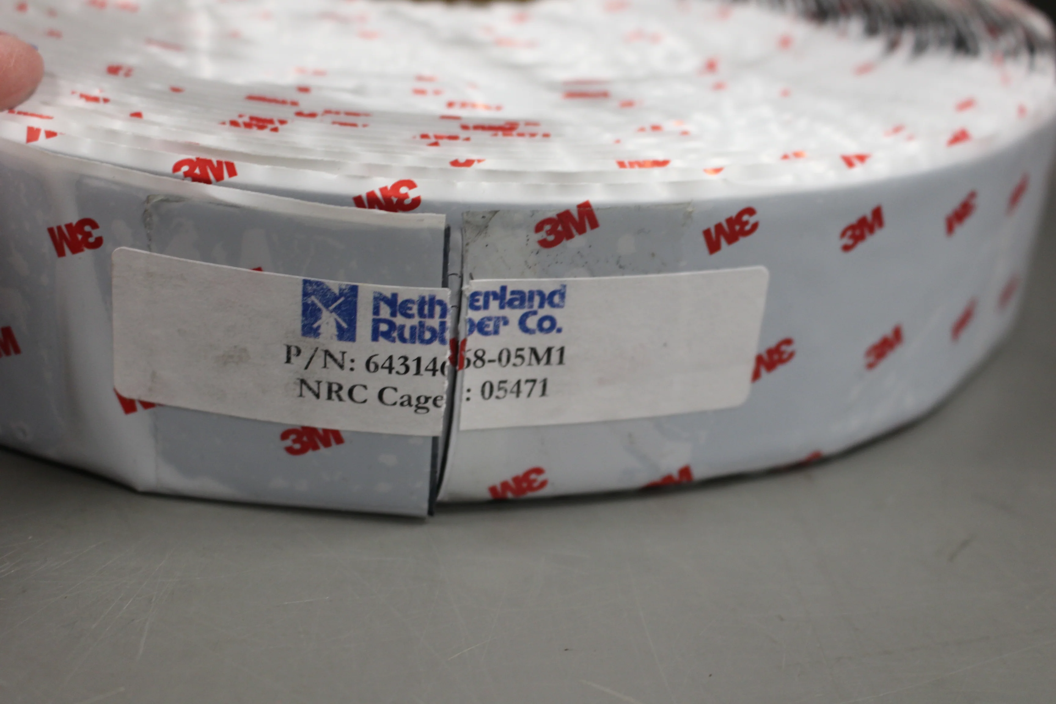 25 Yard Roll of 2 Inch Hook Fastener Tape, 5325-01-596-5057, 6431468-05M1, New - Image 3