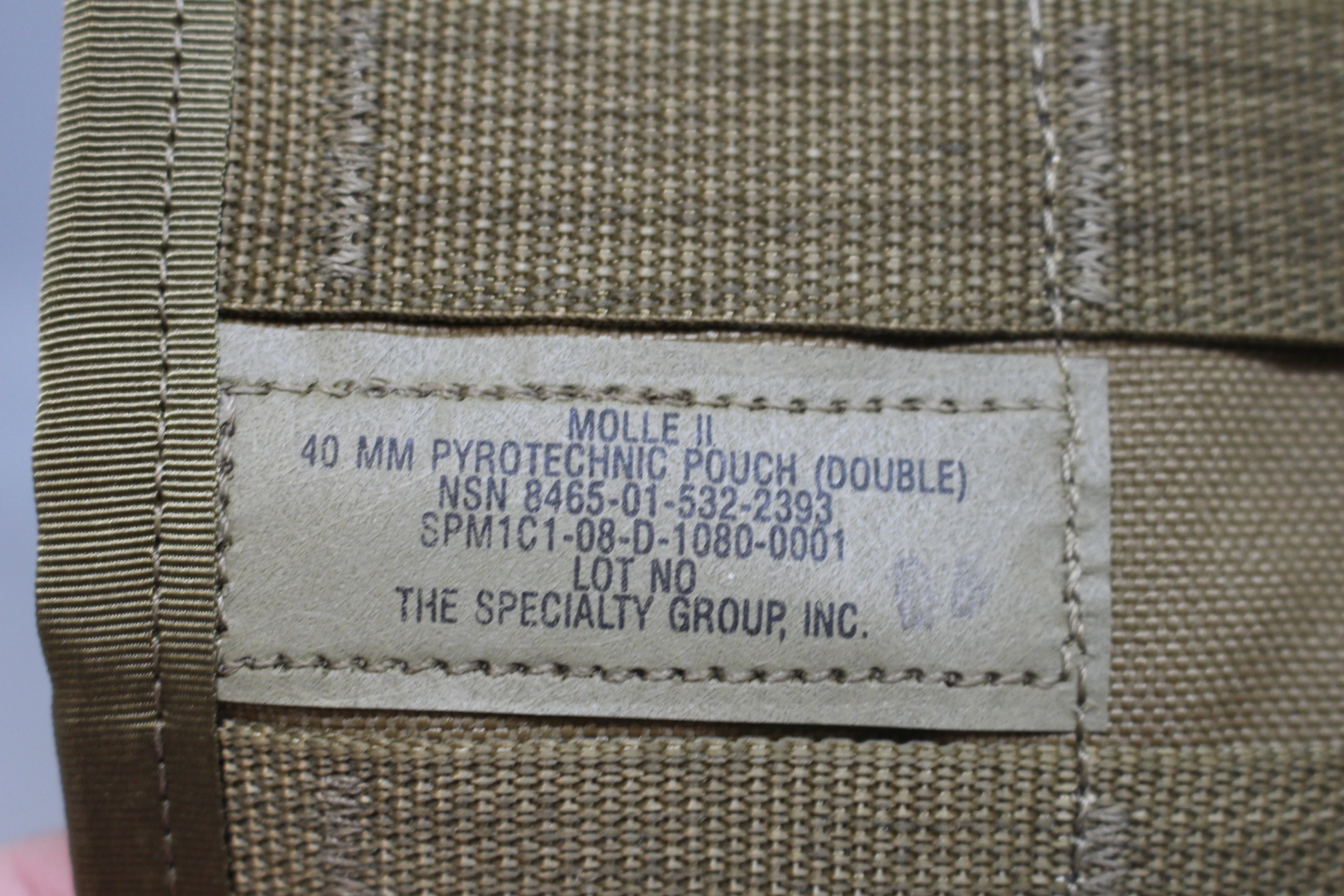 40 mm Double High Pyrotechnic Pouch - 8465-01-532-2393 - Coyote - New - Image 4