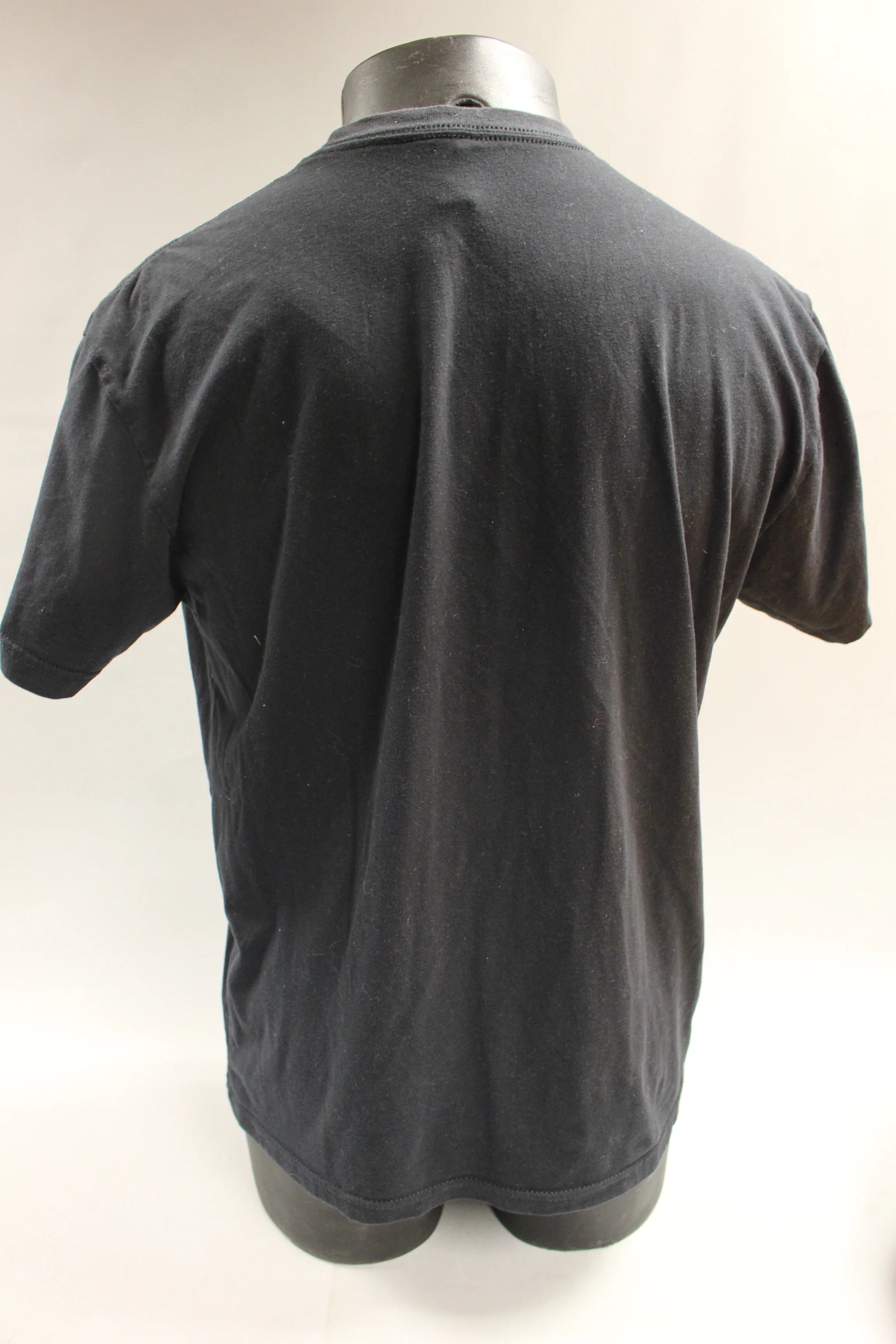 80Eighty Men's Nissan R35 GT-R T Shirt Size Large -Used - Image 2