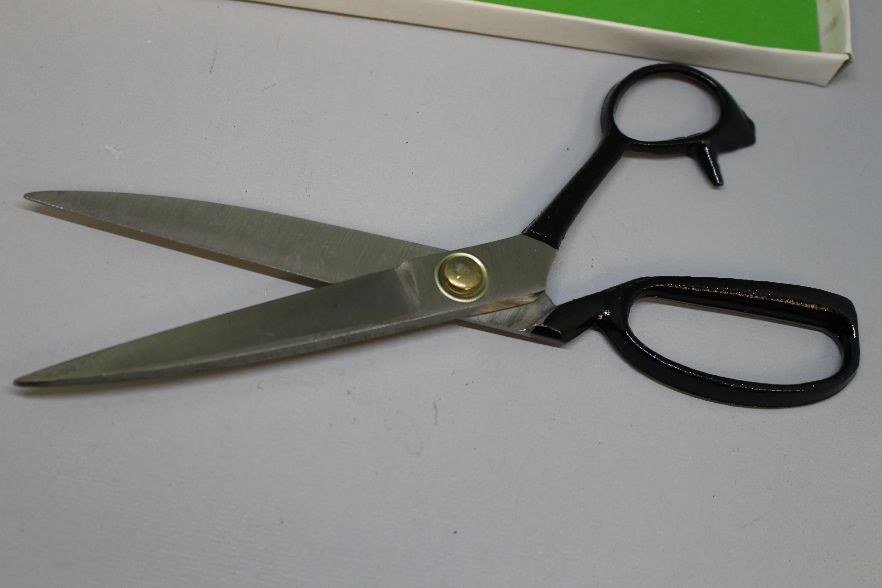 Action Lady Fair General Purpose Scissors - Ciseaux Tout-Usage - Used - Image 3