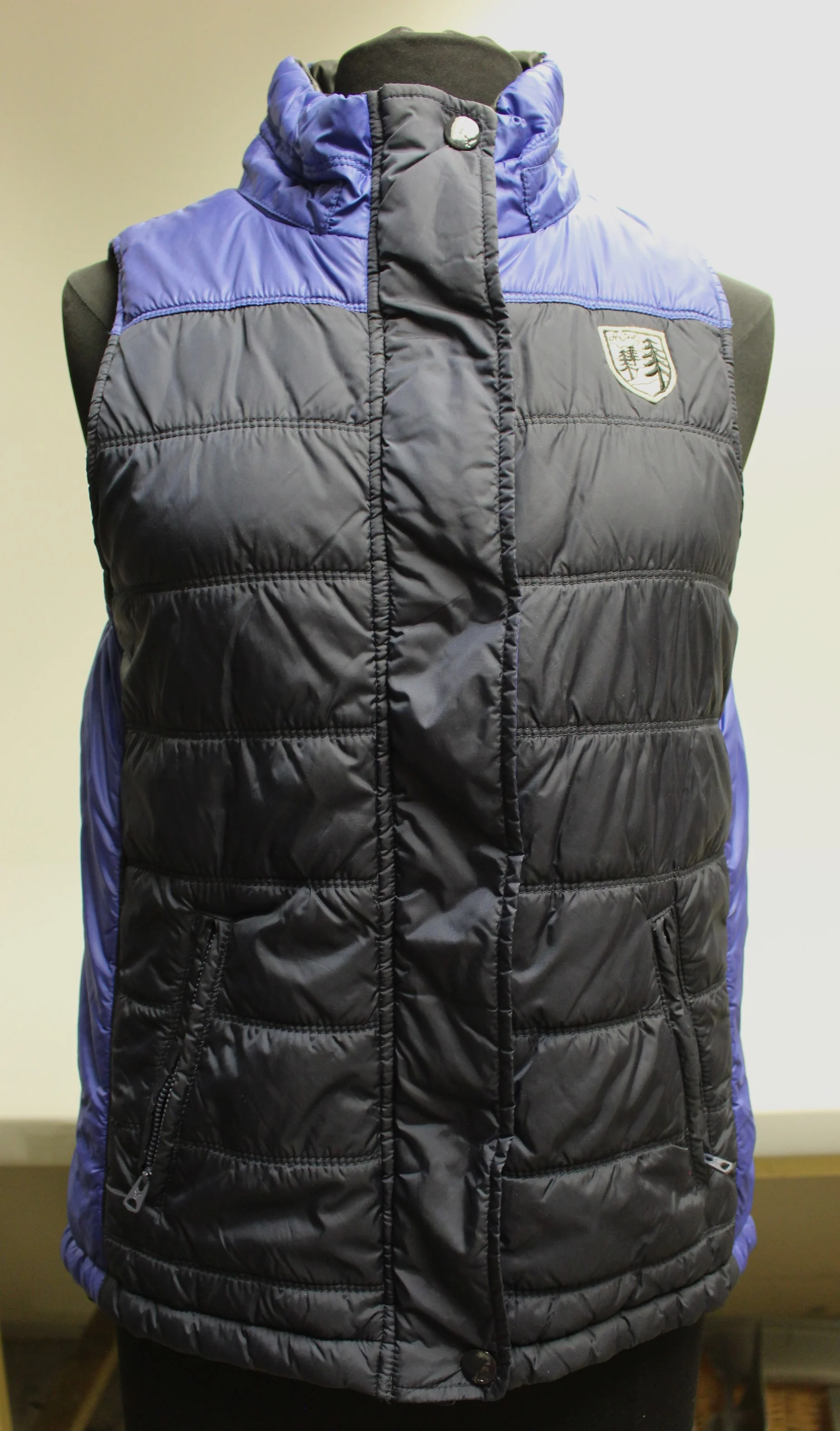 American Eagle Outfitters Puffer Zip-Up Vest - Large - Blue - Used