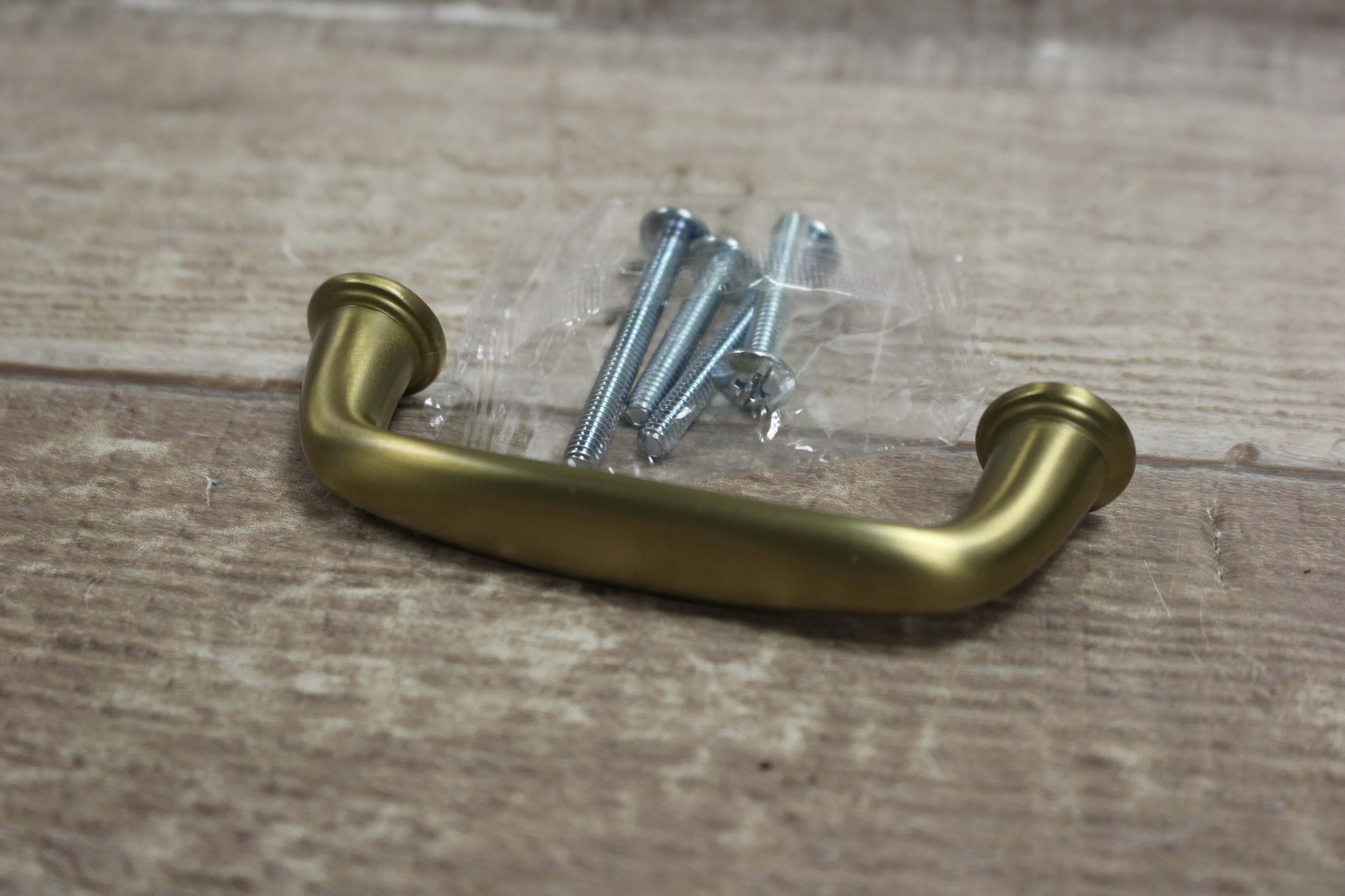 Amerock Kane Cabinet Pull Golden Champagne 3" -New, Open Box