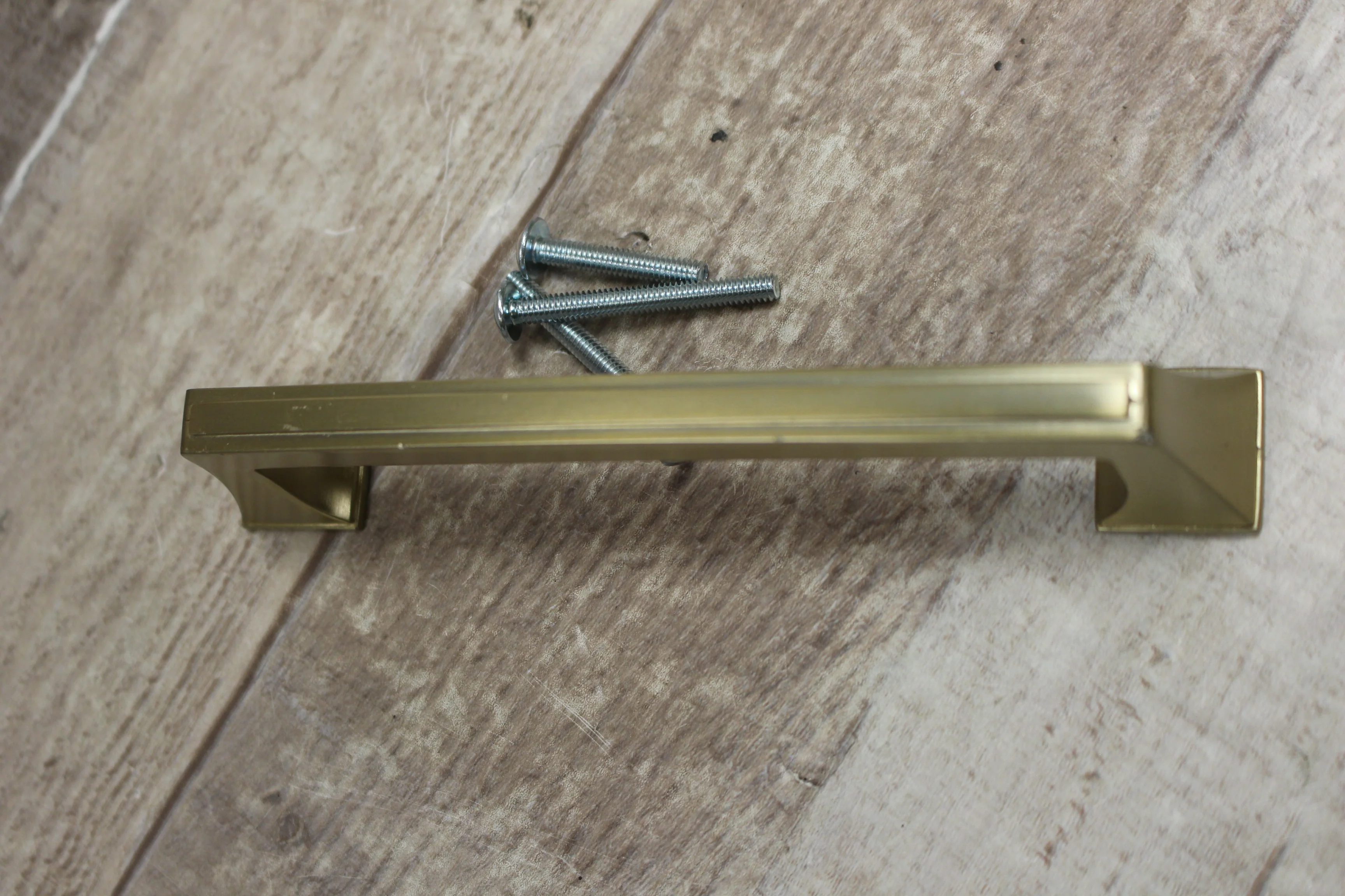 Amerock Mulholland Traditional Style Bar Cabinet Pull Handle -New, Open Box - Image 2