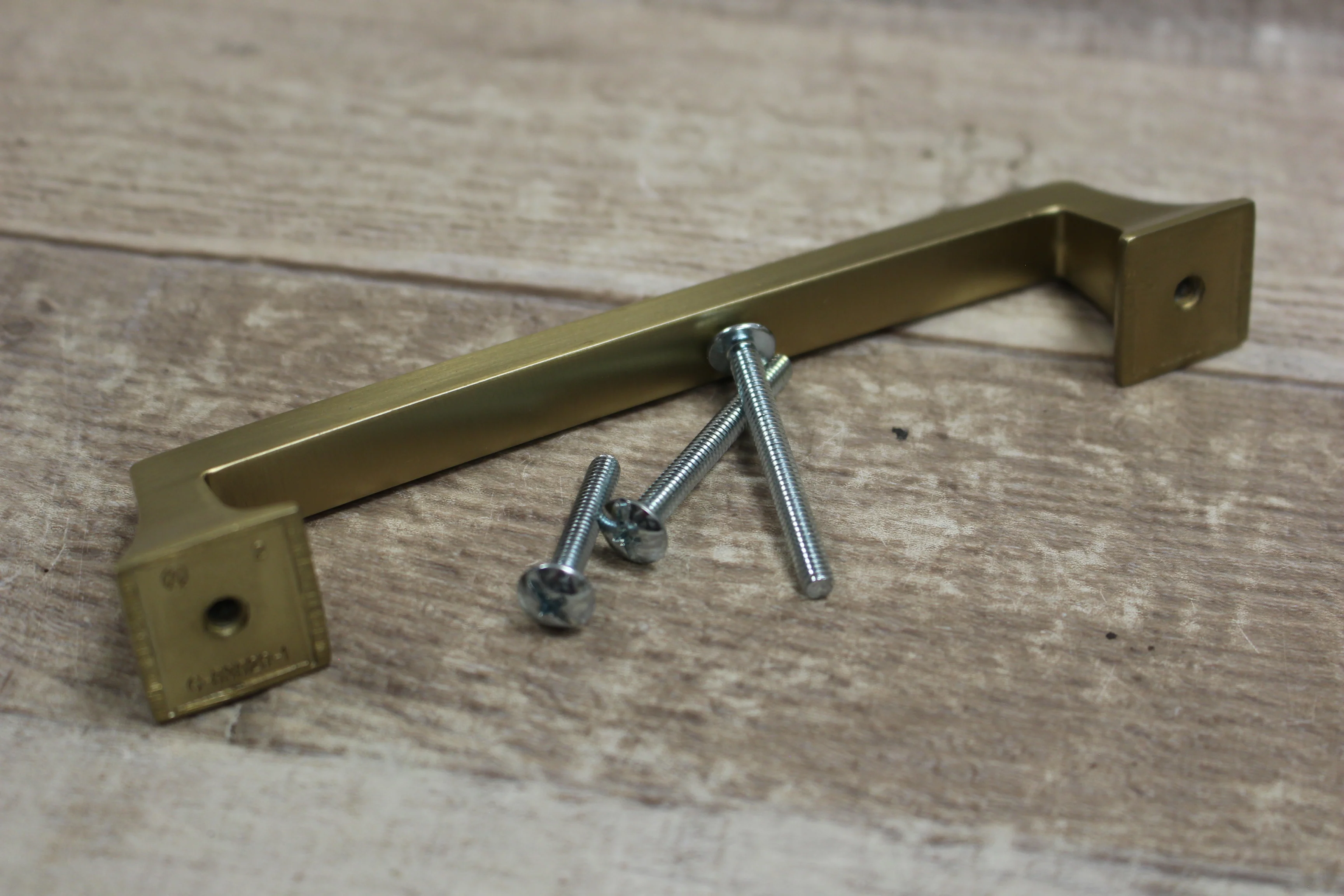 Amerock Mulholland Traditional Style Bar Cabinet Pull Handle -New, Open Box - Image 3