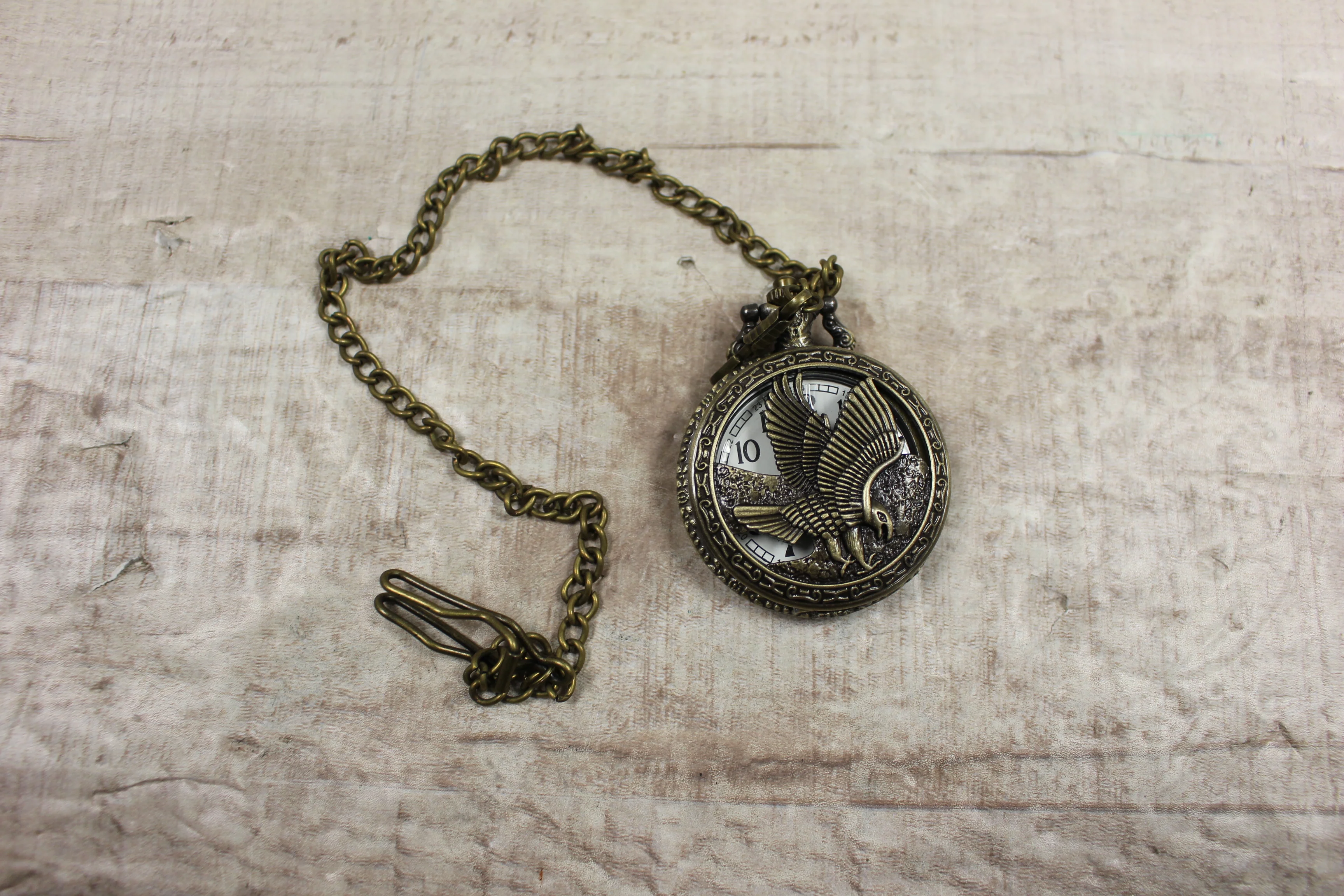 Antiqued Finish Eagle Pocket Watch Clock With Chain - Used