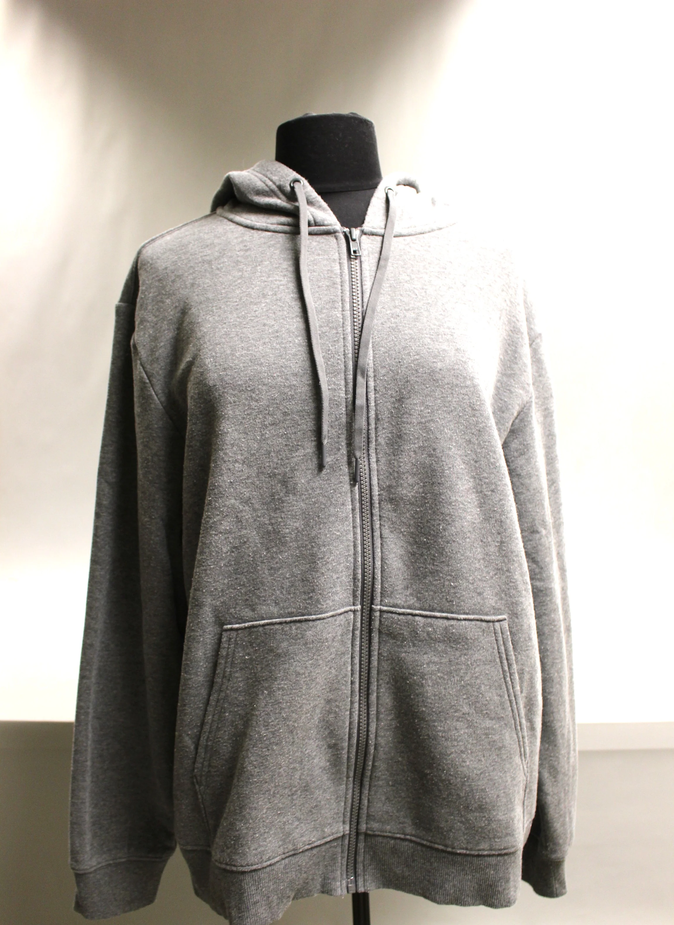 Athletic Works Hooded Zip Up Sweatshirt - Large (42-44) - Used