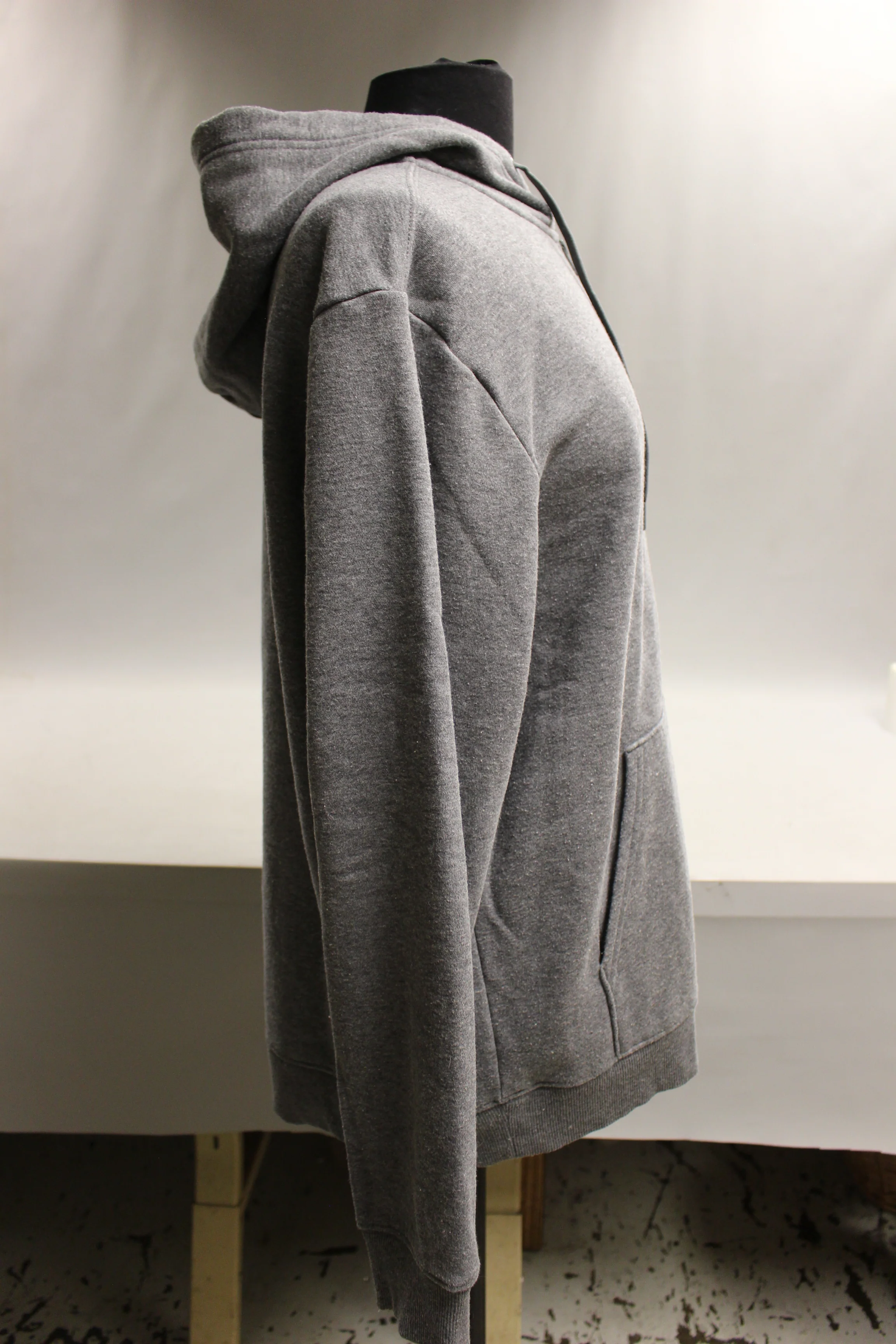 Athletic Works Hooded Zip Up Sweatshirt - Large (42-44) - Used - Image 5