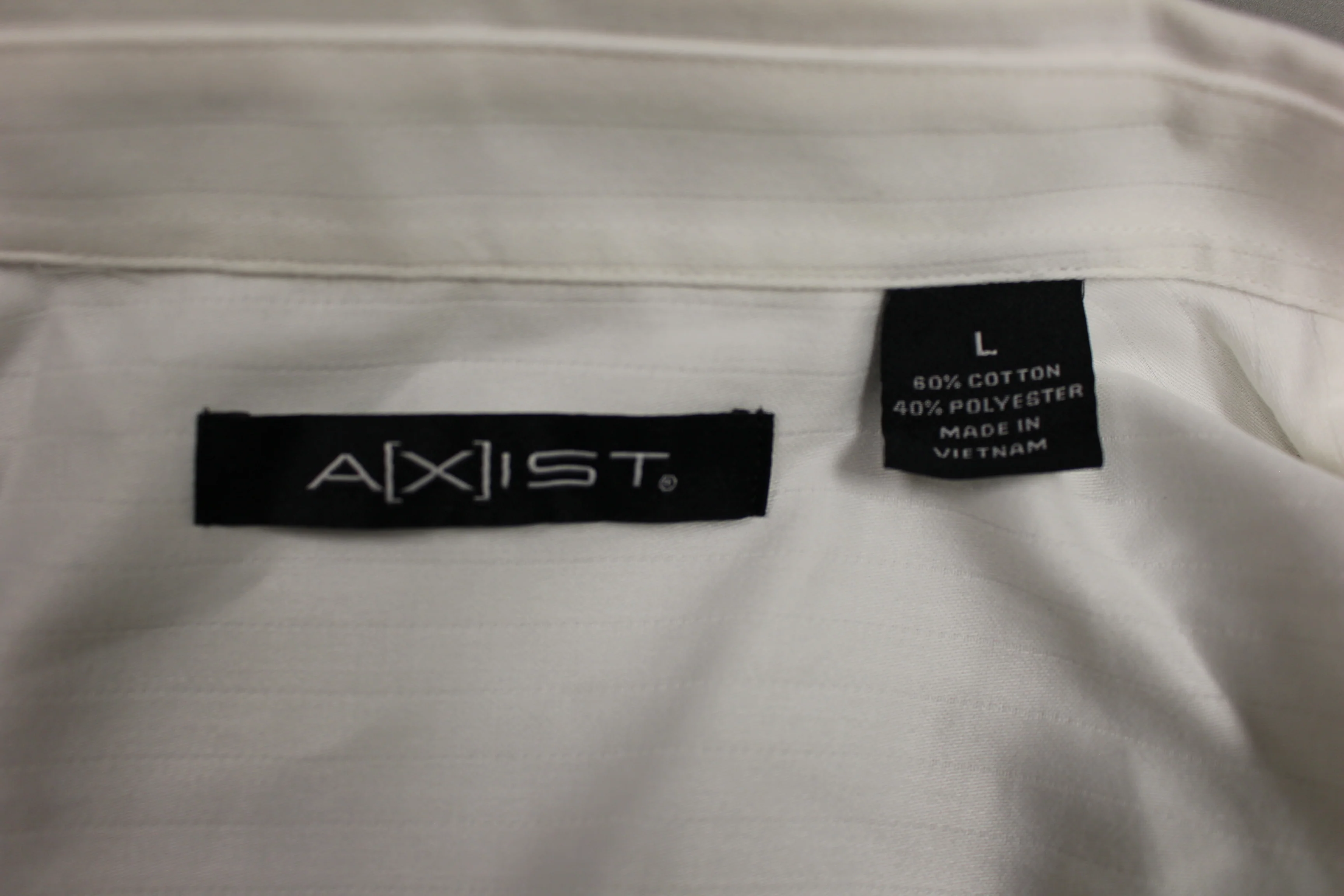 A[X]IST Long Sleeve Button Up Shirt - White - Large - Used - Image 3