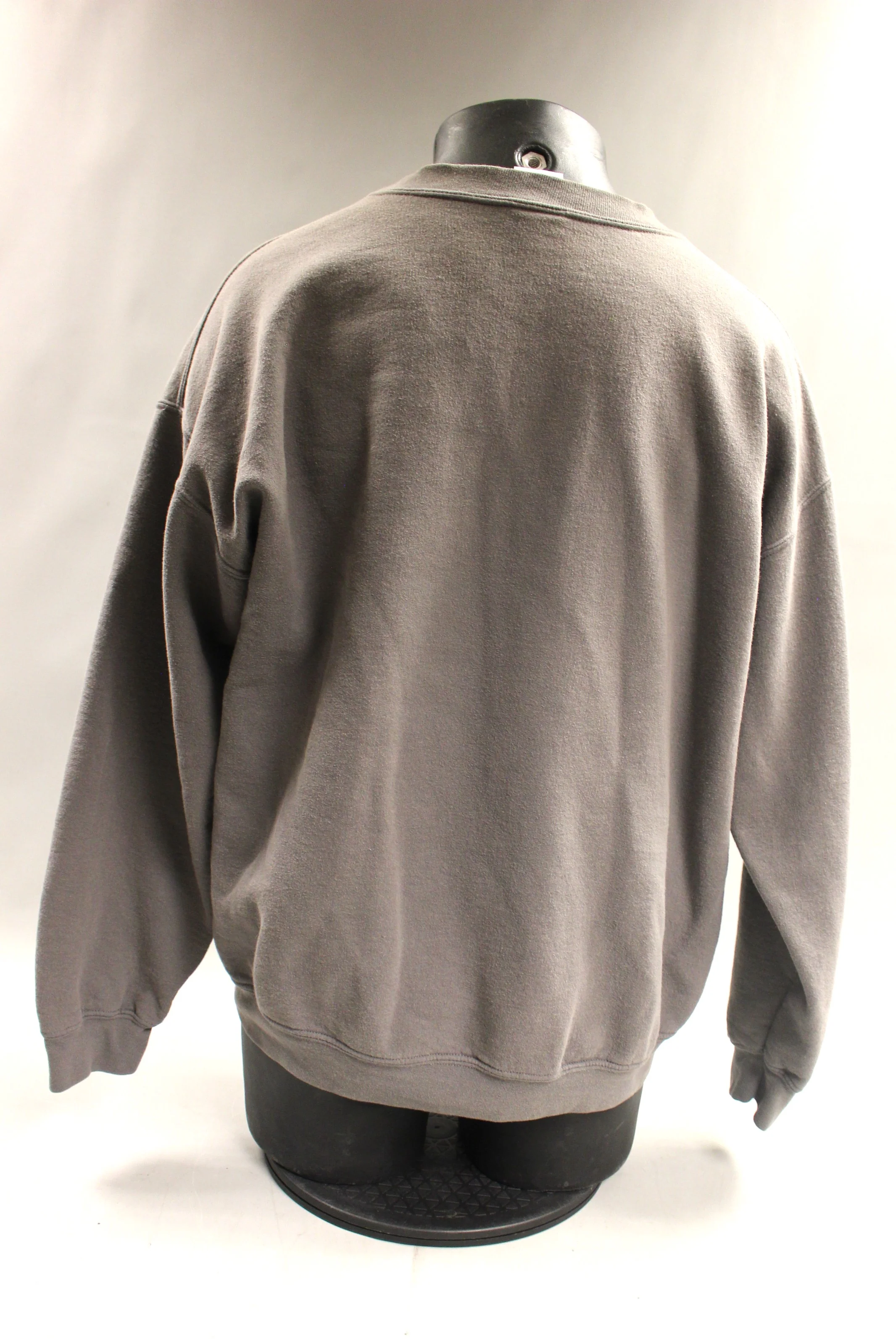 Beavercreek Volleyball Sweatshirt - Large - Used - Image 2