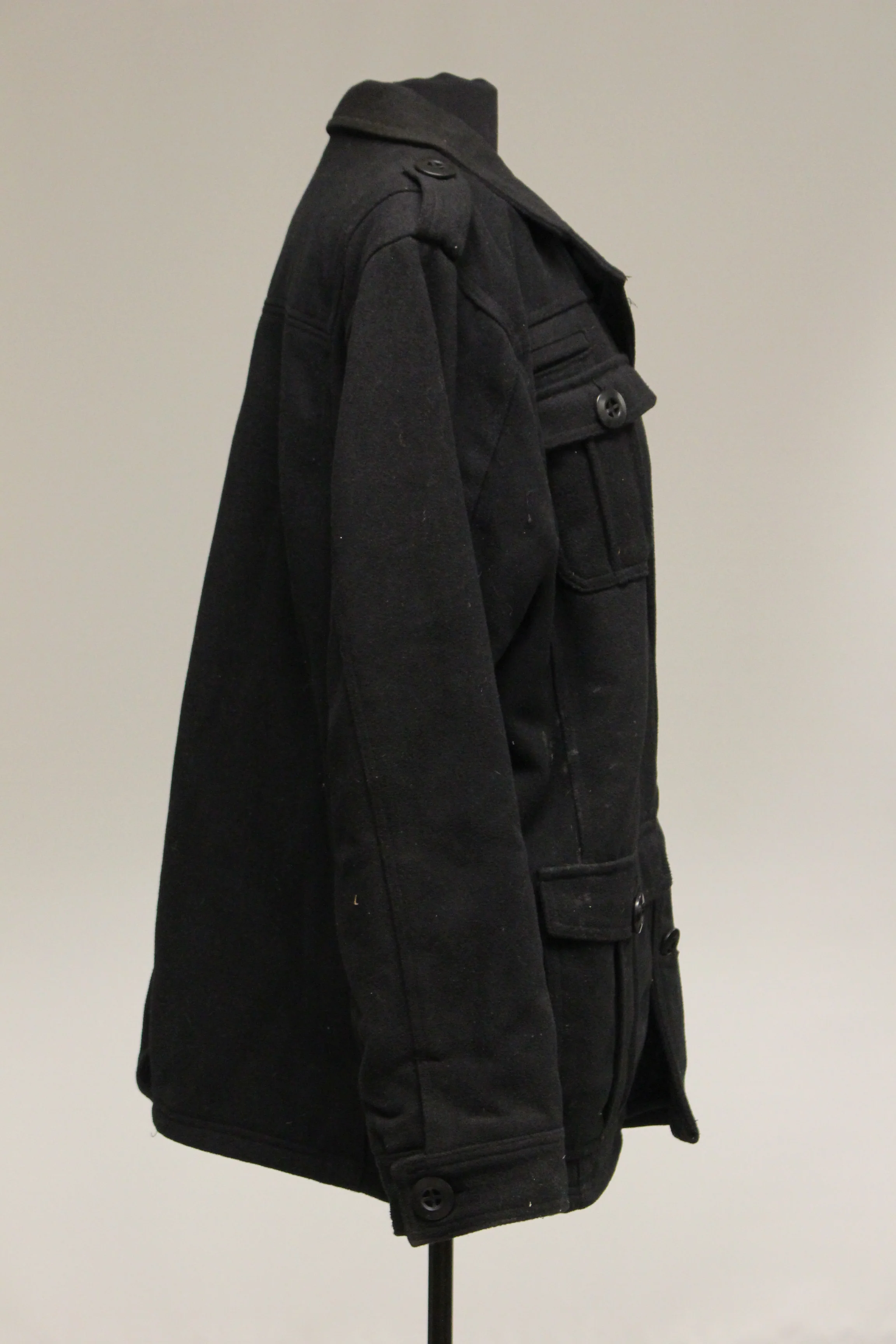 BKE 67 Black Lined Button Up Coat. Medium - Image 4