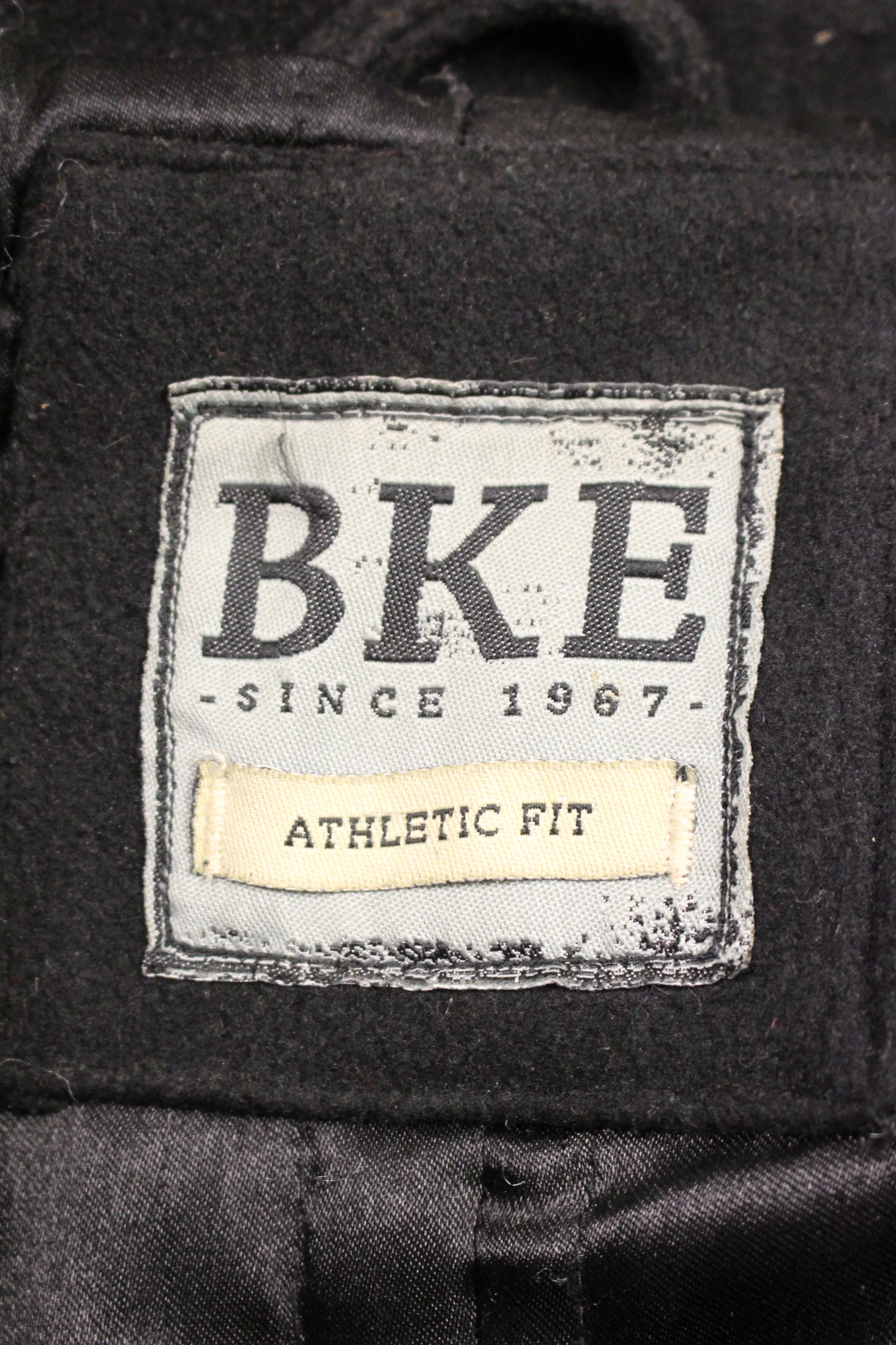 BKE 67 Black Lined Button Up Coat. Medium - Image 8