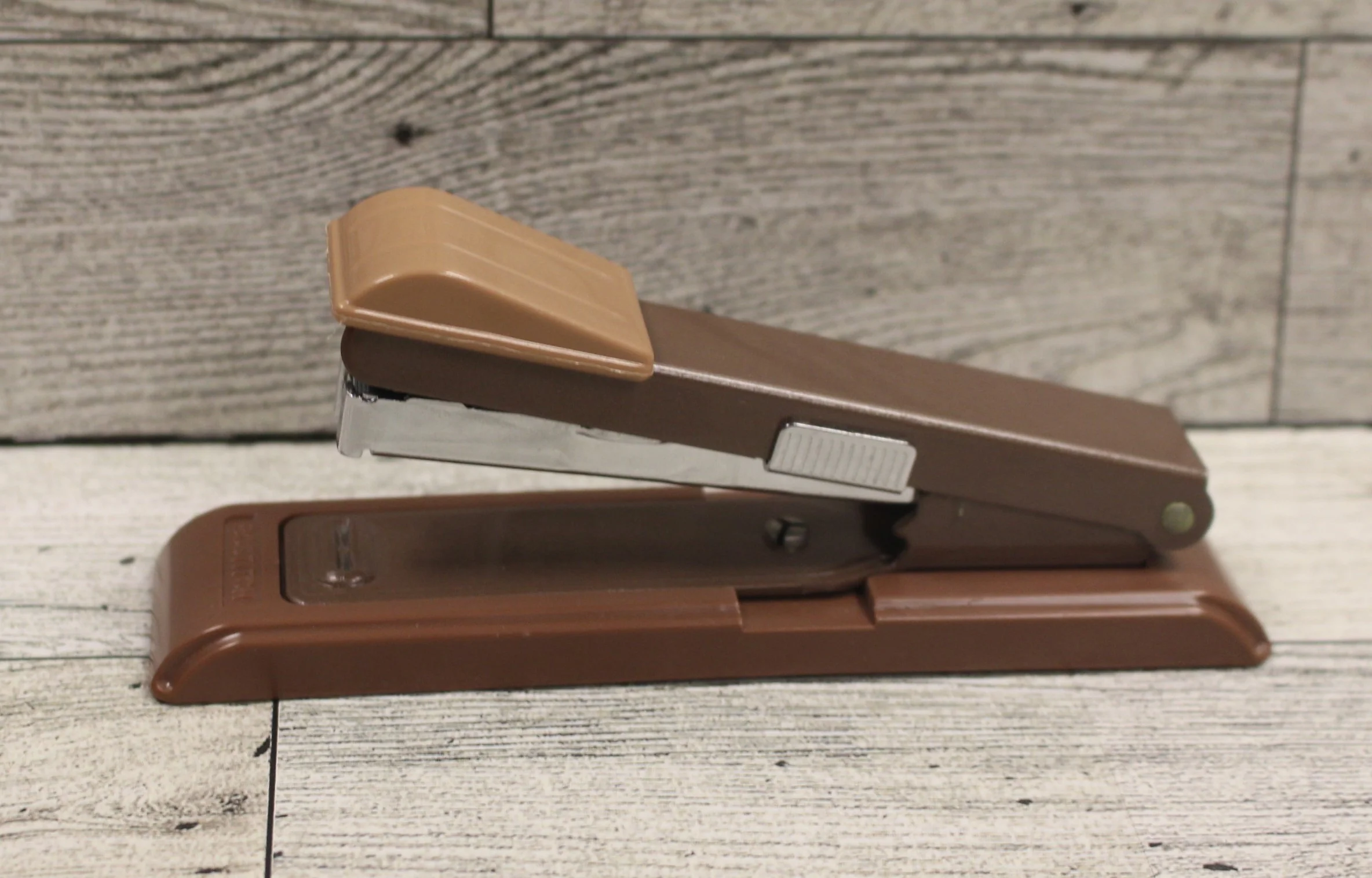 Bostitch B8 Stapler with Staples & Instruction - Brown - Used - Image 2
