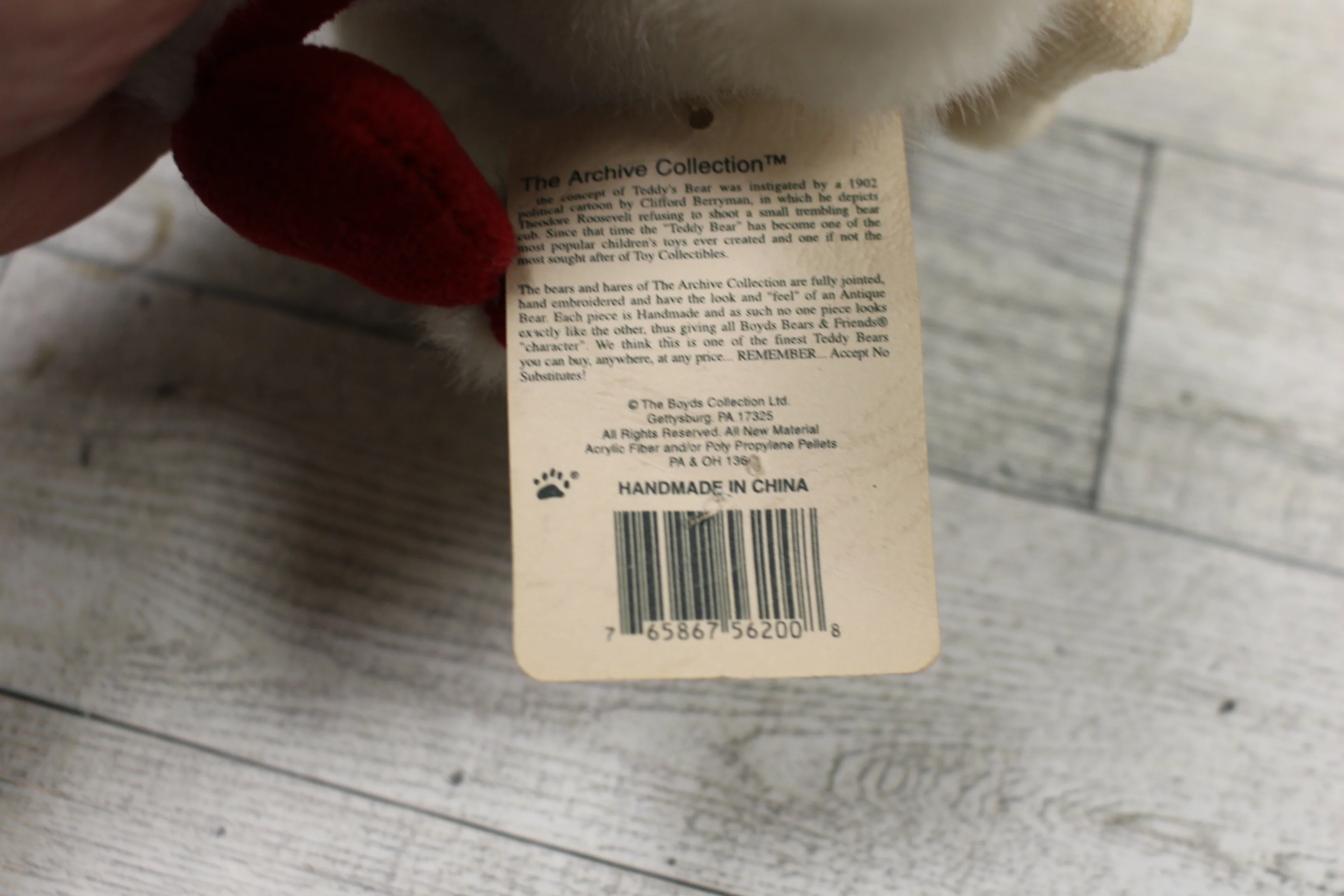 Boyds Bear "Gonna Luvya" Angel Bear - Used - Image 4