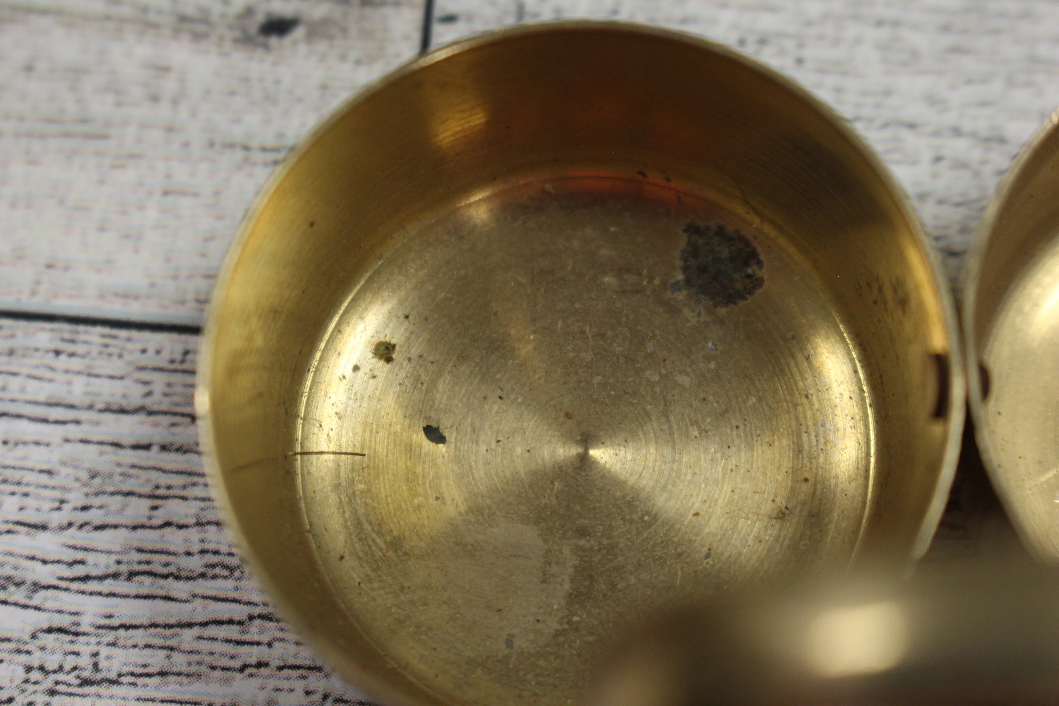 Brass Chowmukh Haldi 4 Bowl Holder - Used - Image 10