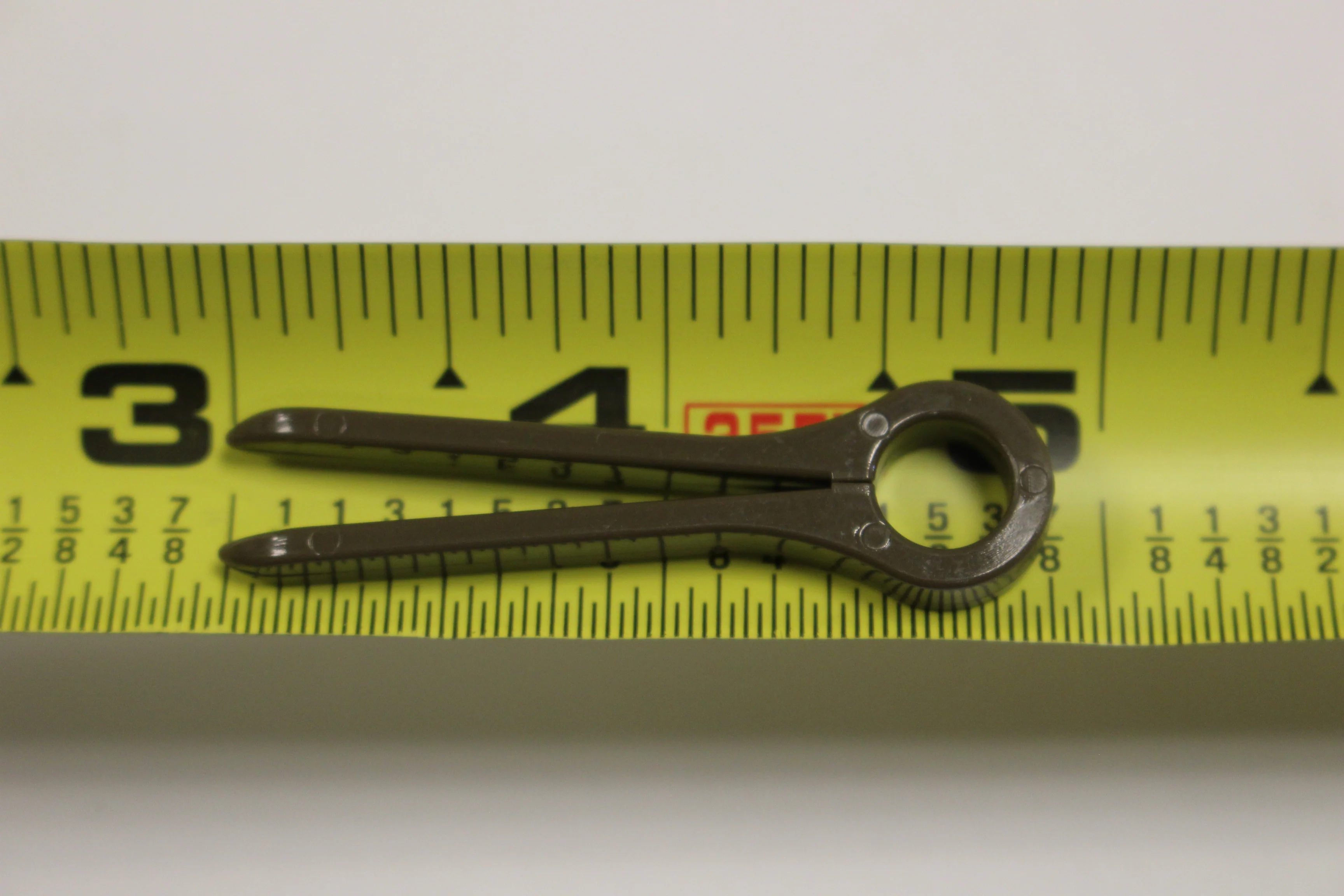 Camouflage Screening System Quick Connect-Disconnect Pin - Brown - Image 2