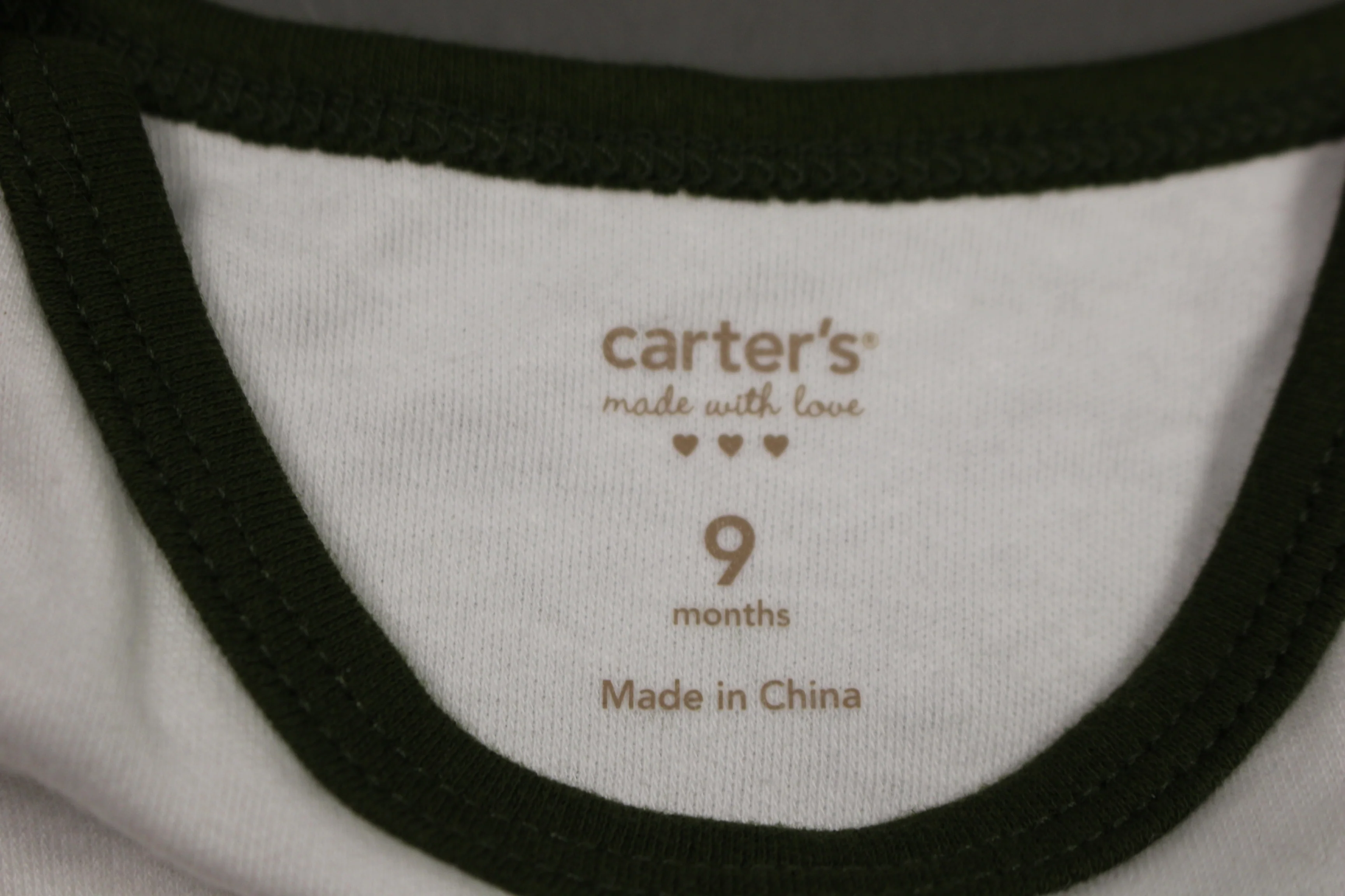 Carter's Baby Bodysuit, Size: 9 month, Mommy's Hunk 2nd In Command, New - Image 3