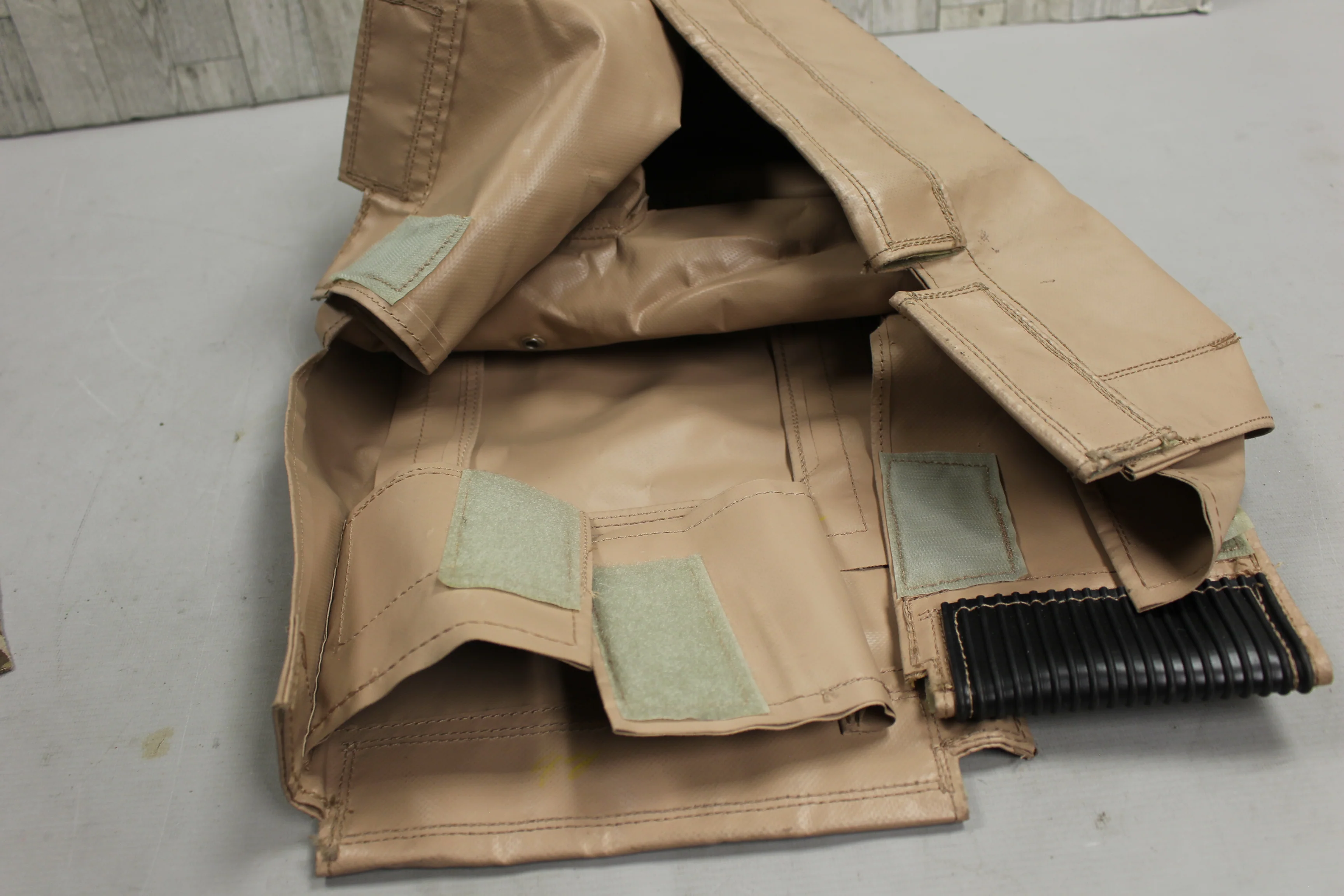 Cartridge Ammunition Catch Bag - P/N: 6650722-2 - MFR 54799 - New - Image 11