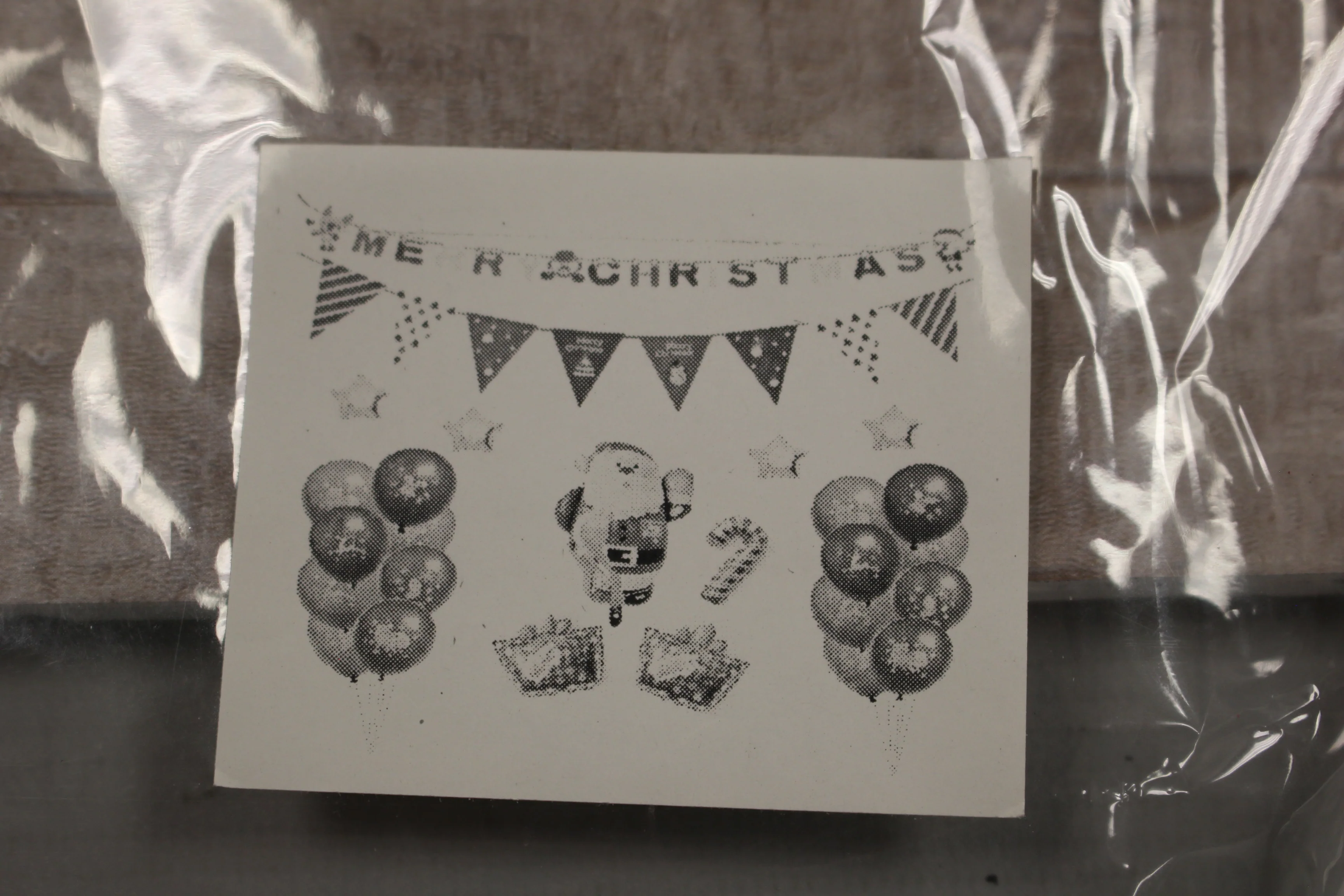 Christmas Decorating Kit - Banner/Balloons/Wall Art - New - Image 5