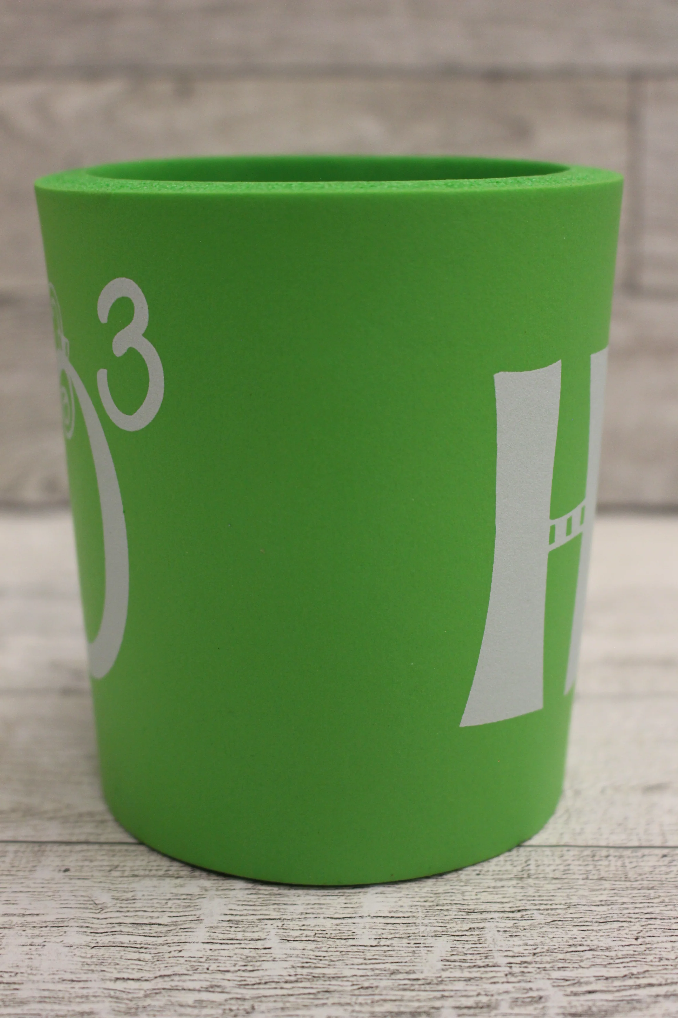 Christmas HO 3 Can Coozie - Lime Green - New - Image 6