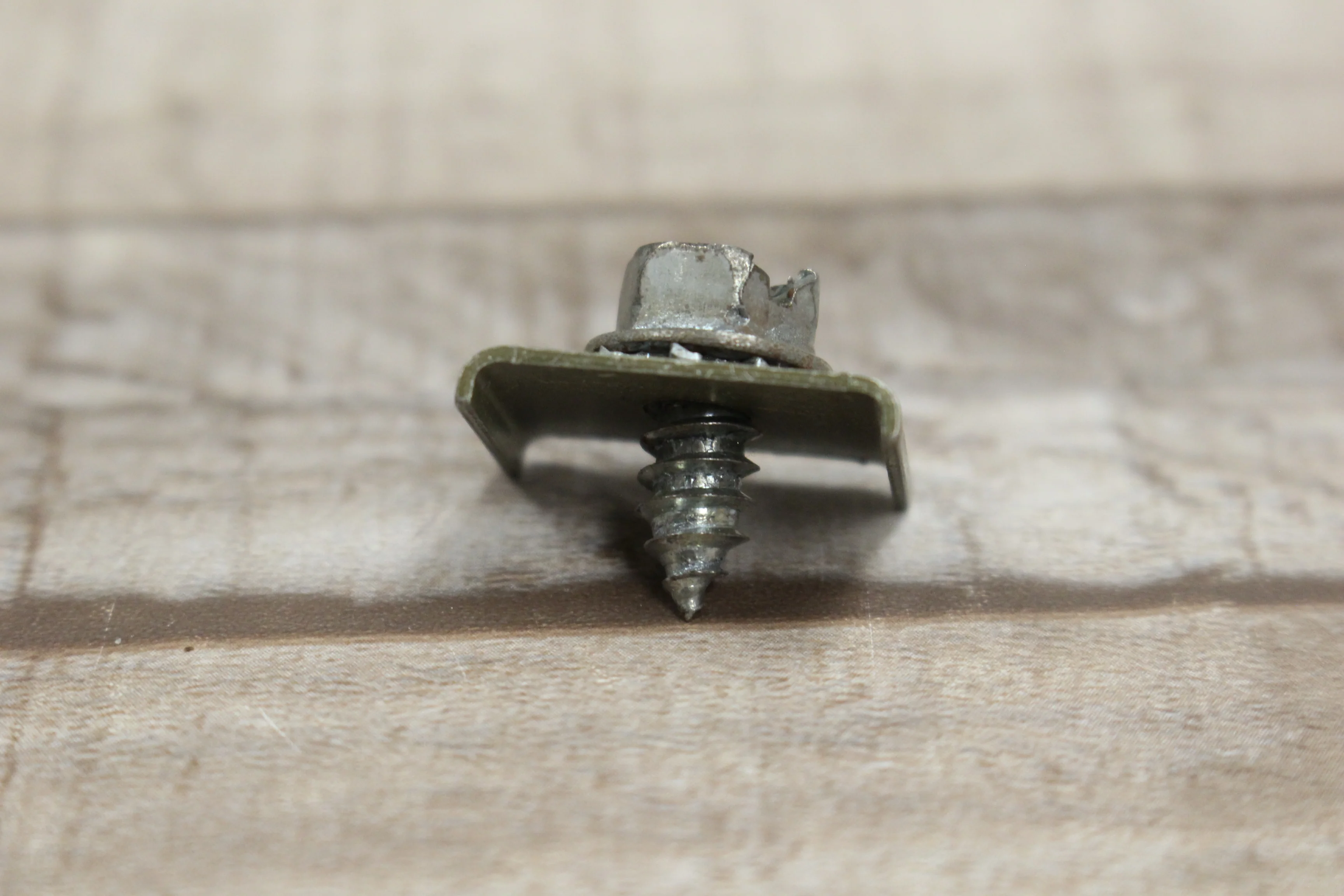 Clamp Strap Fastener - 5820-00-930-3435 - SCC279924G1 - New Missing Packaging - Image 2