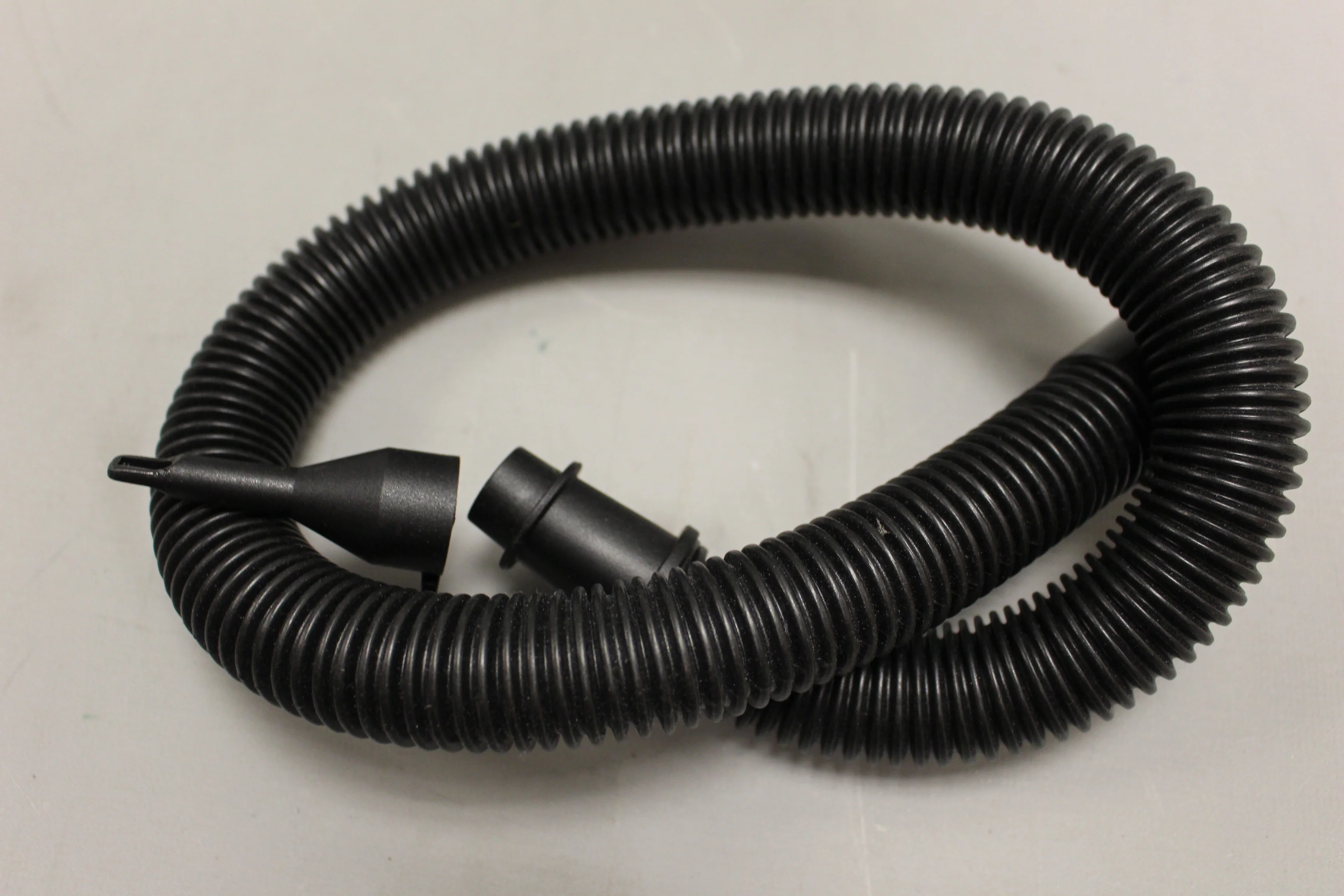 Coleman Electric 120V Quick Pump - Model 599A426 - Used - Image 3