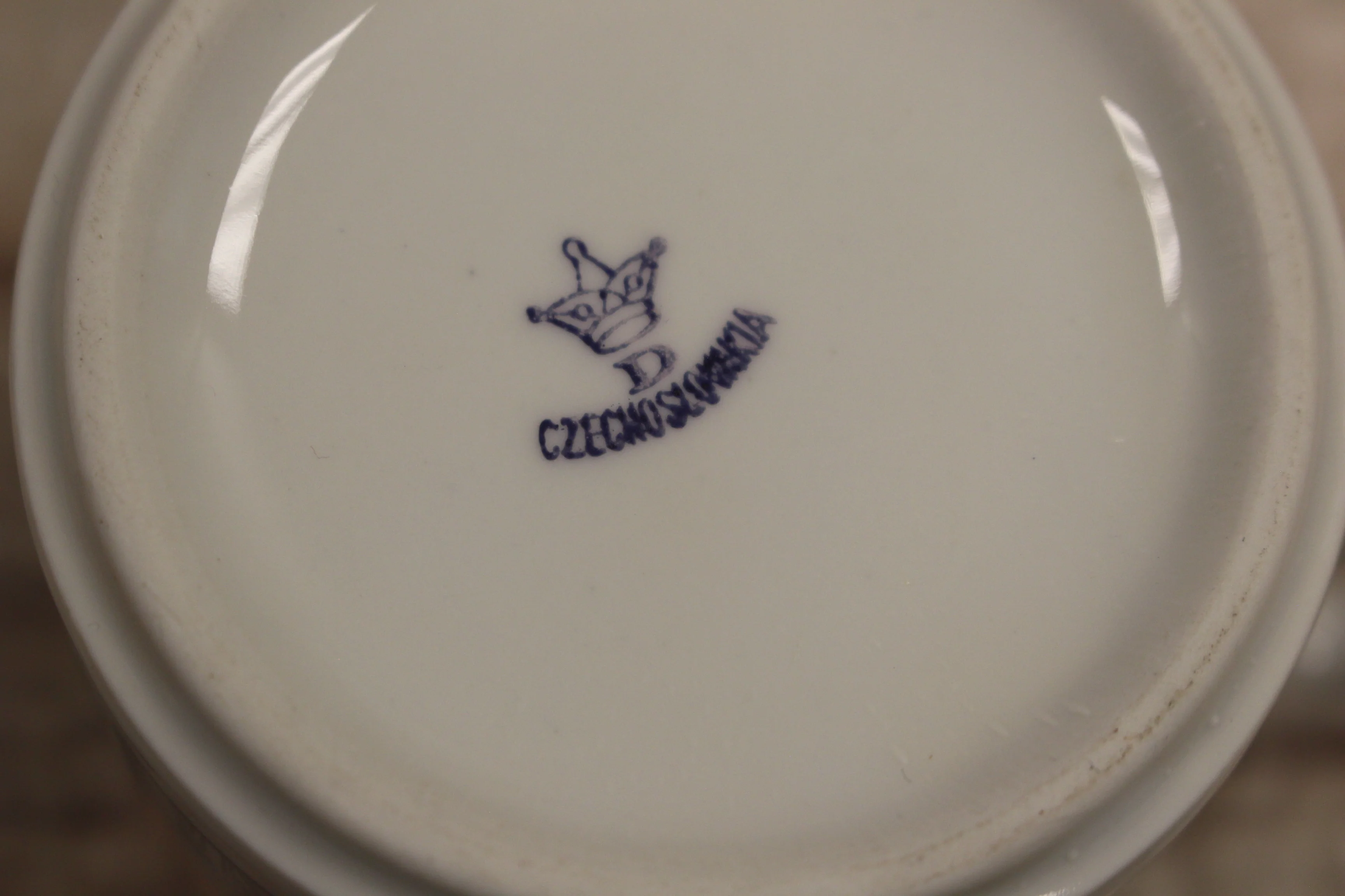 Czechoslovakia Lady Art Coffee Tea Drinking Mug Cup -Used - Image 6