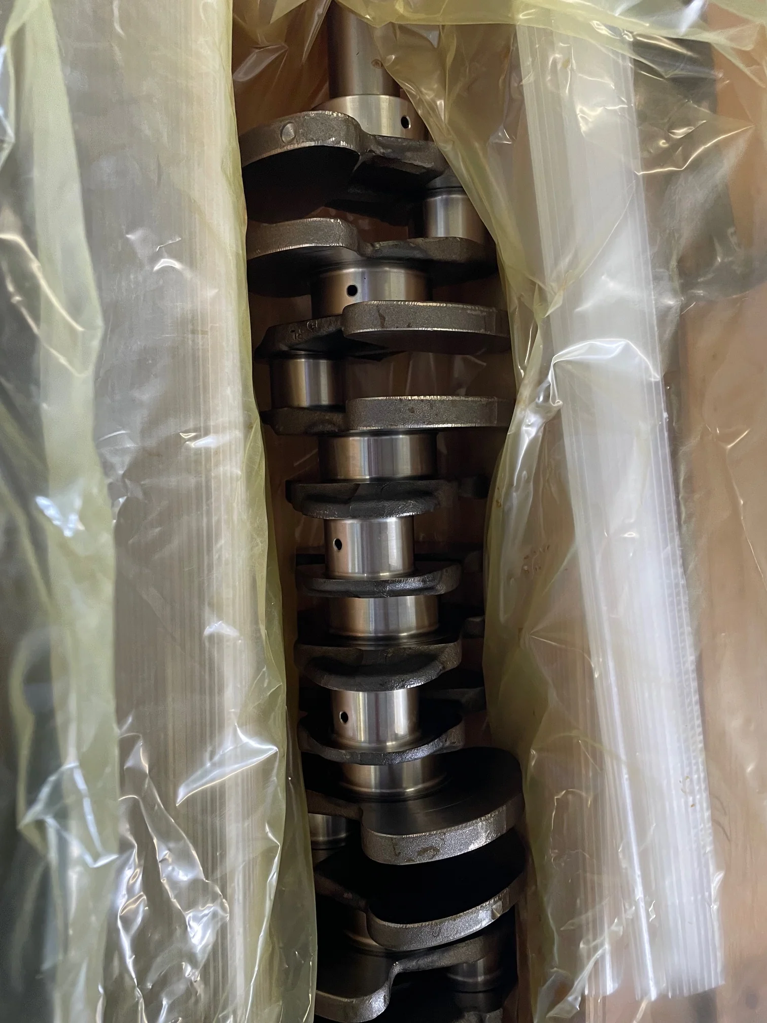 DAIMLER Crankshaft - 2815-12-303-2800 - 3520307902 - 3530300102 - Mercedes OM352