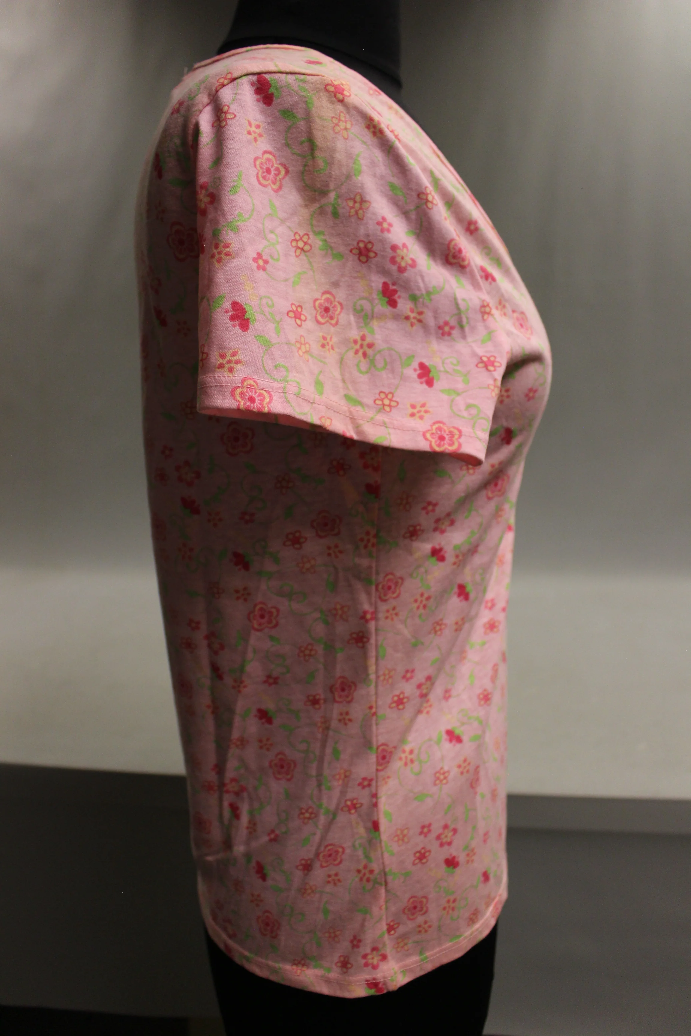 Daisy Fuentes Ladies Sleepwear Shirt - Medium - New - Image 6