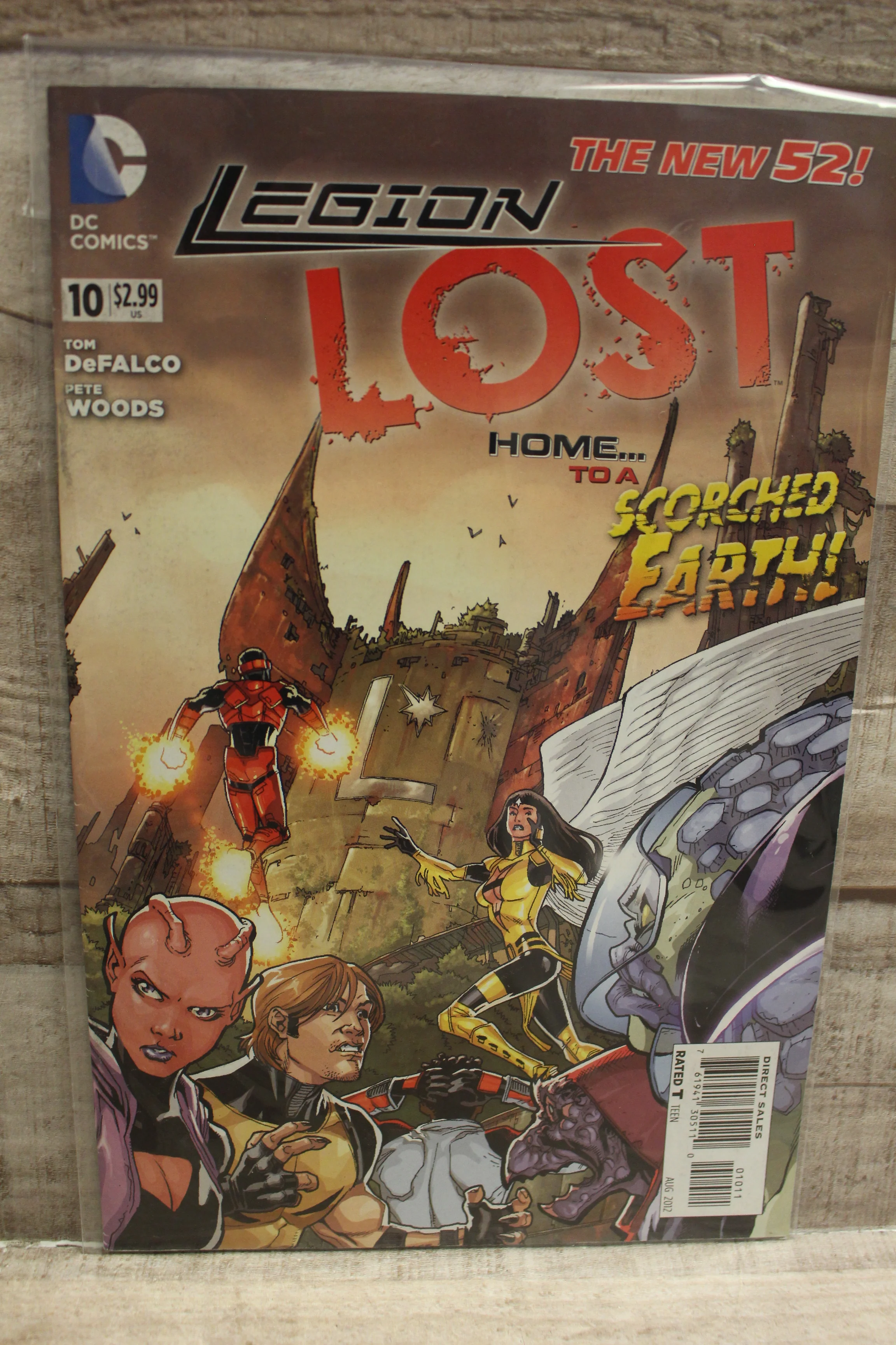 DC Comics Legion Lost Comic "The new 52!" - #10 -Used