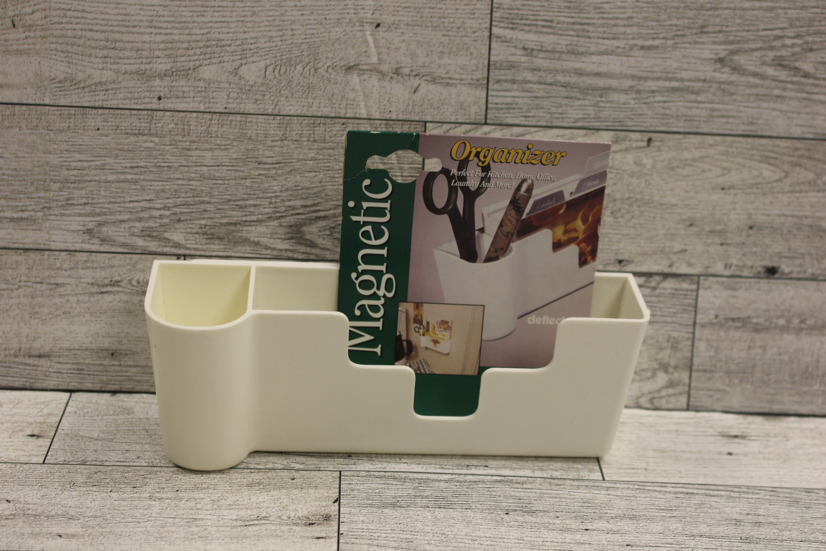 Deflect-o Magnetic Organizer - #81003 - White - New
