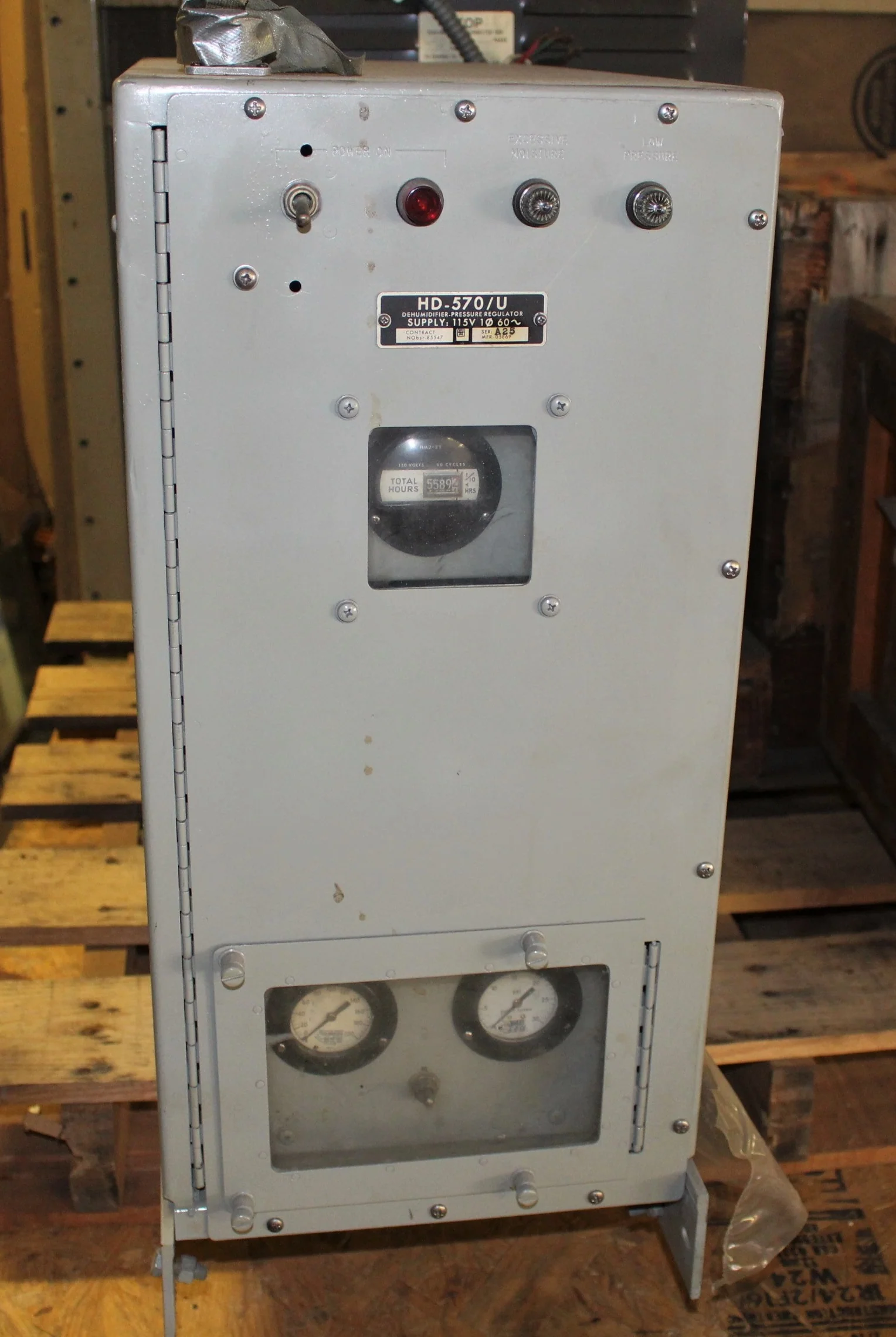 Dehumidifier Pressure Regulator - HD-570/U - Hours: 5589 - Used