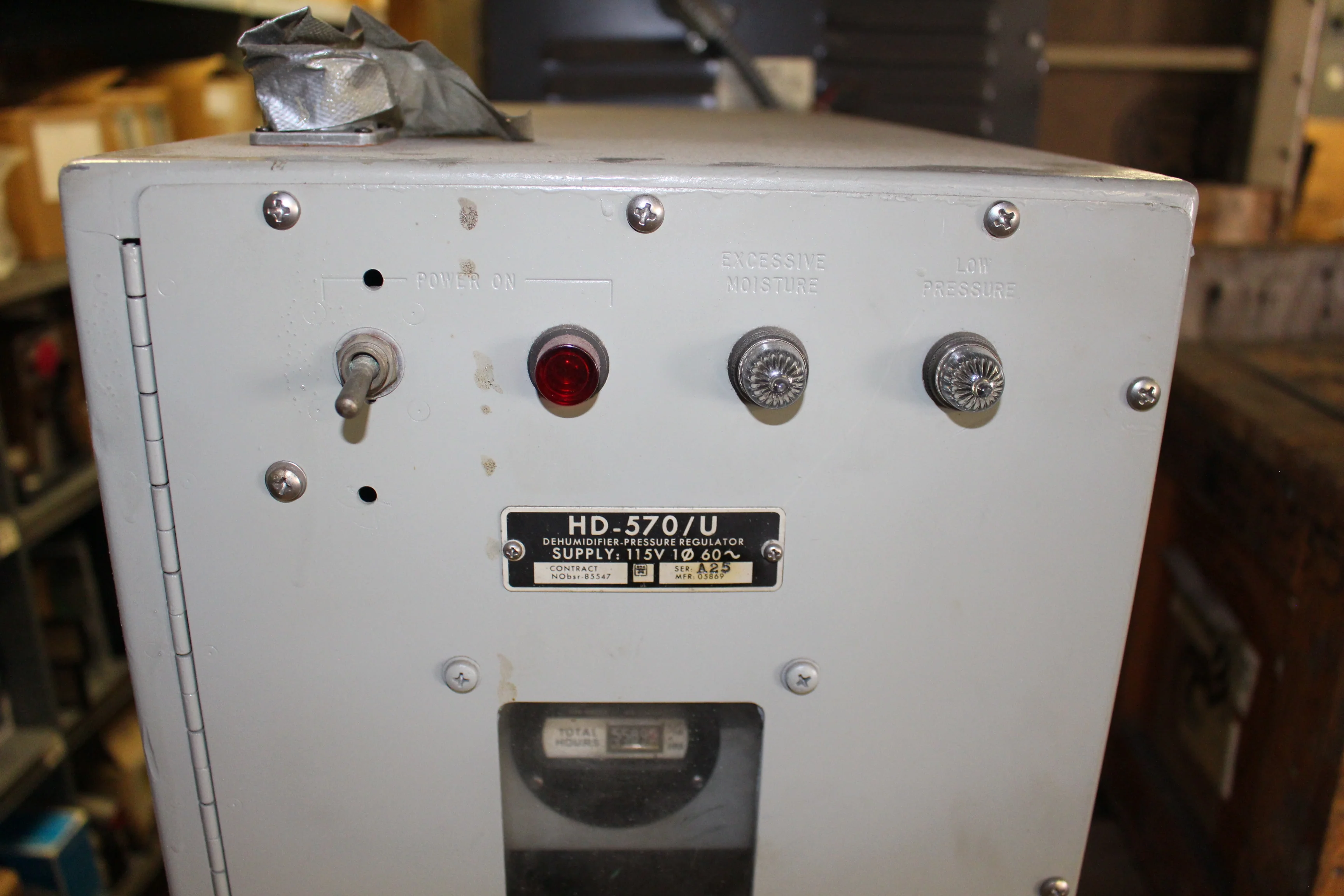 Dehumidifier Pressure Regulator - HD-570/U - Hours: 5589 - Used - Image 2
