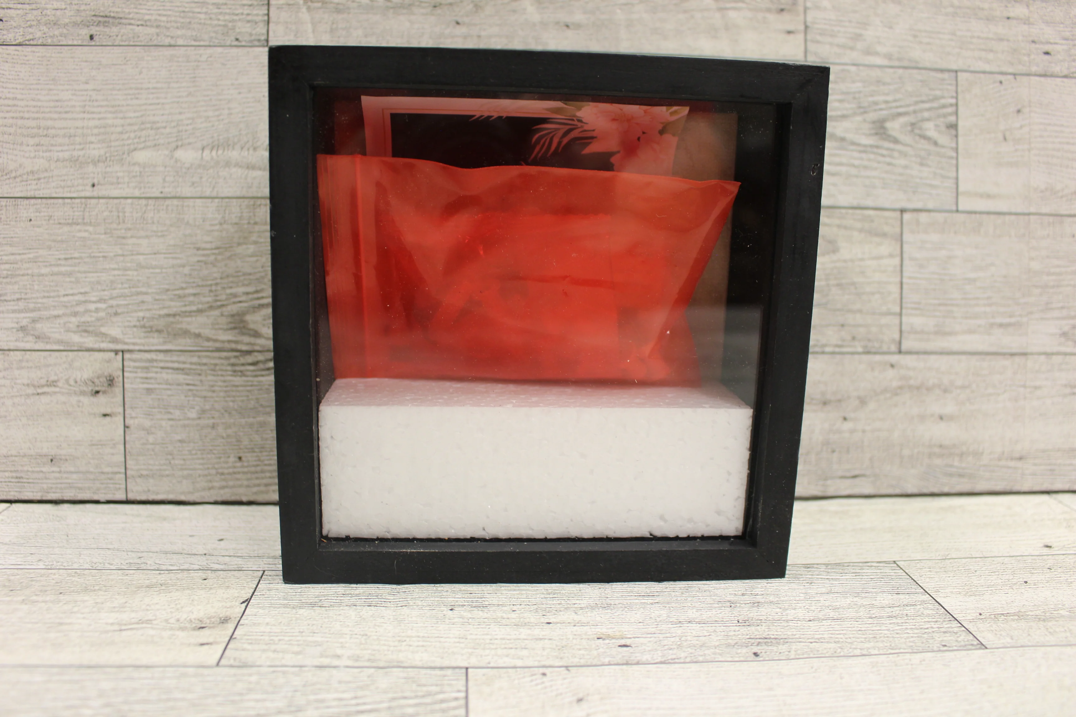 Fadmew Studio 3 Shadow Box - 6" x 6" - New