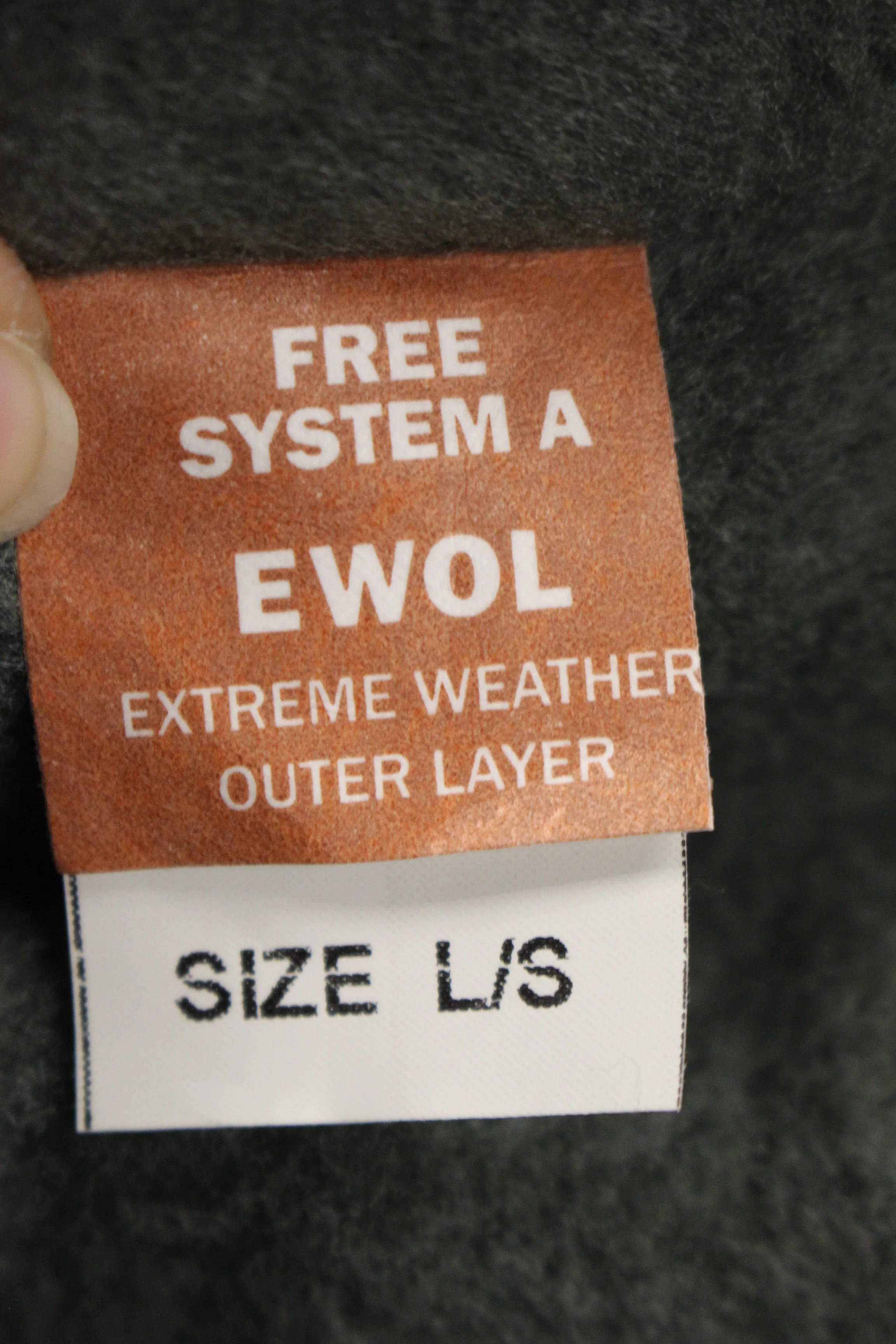 FREE System A Extreme Weather Outer Layer Jacket - Size: Large Short - Image 4