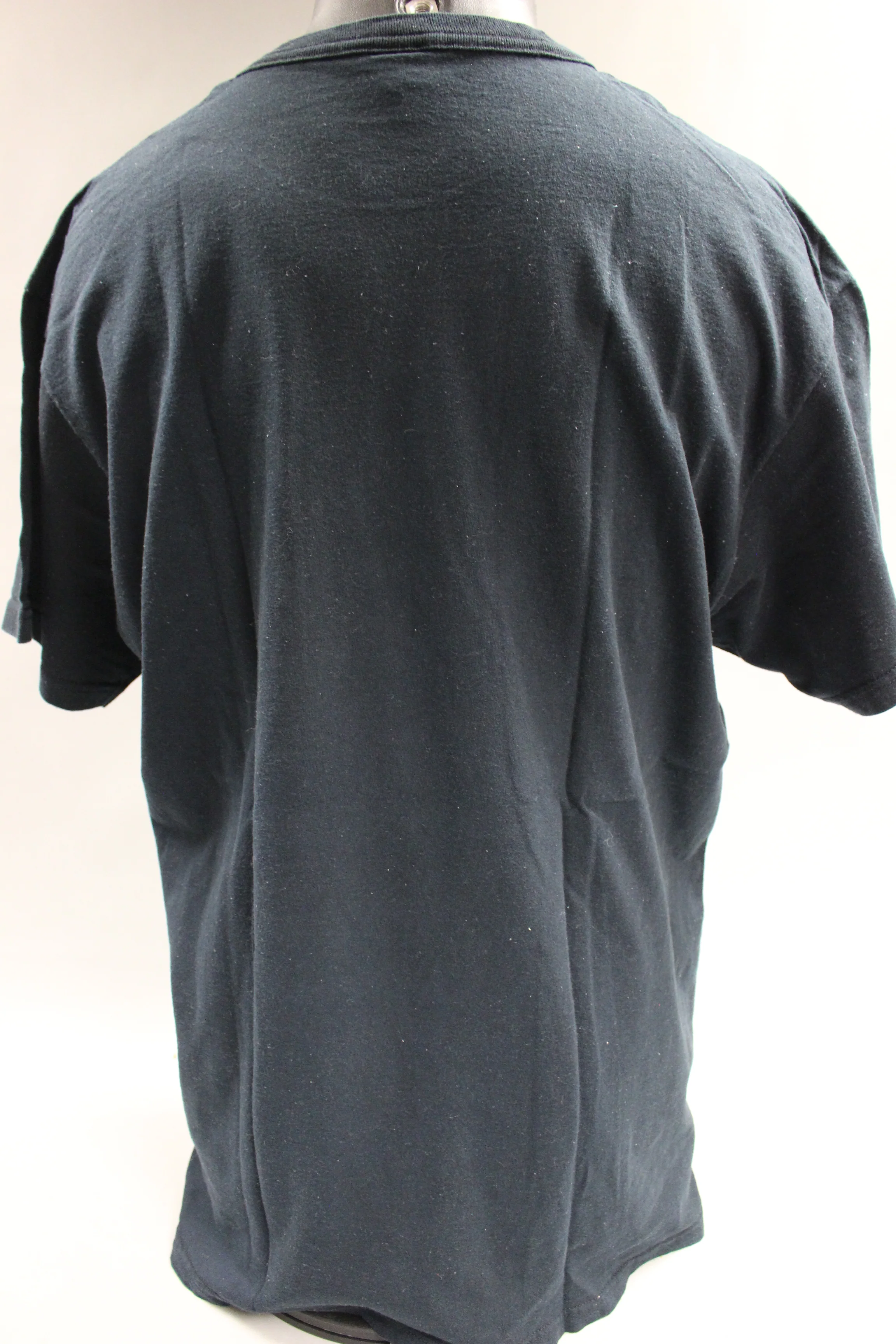 Fruit Of The Loom Men's Short Sleeve T Shirt Size XLarge -Used - Image 2
