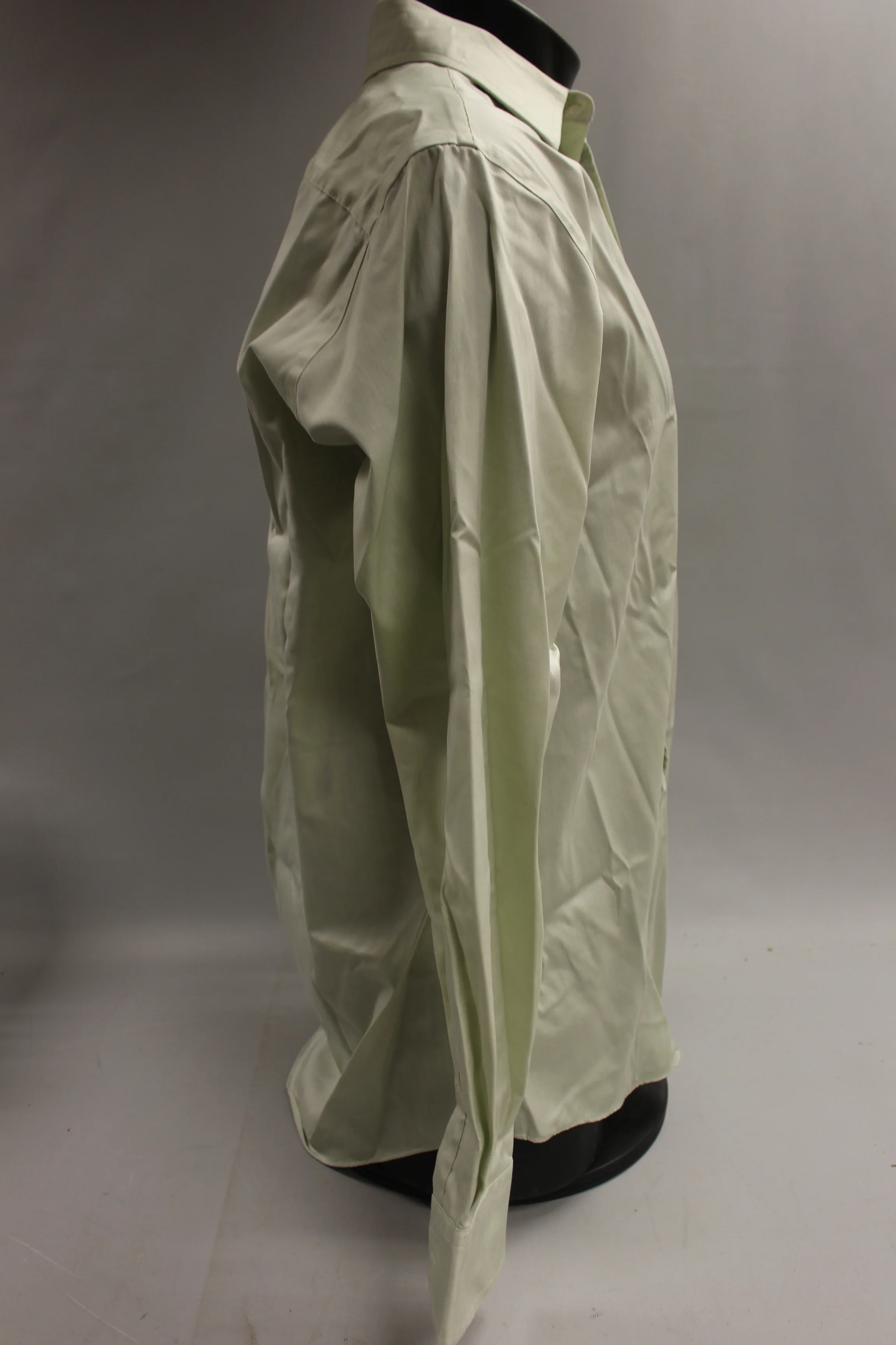 GEGRGE Men's Dress Shirt - Size: 16 34/35 - Used - Image 2