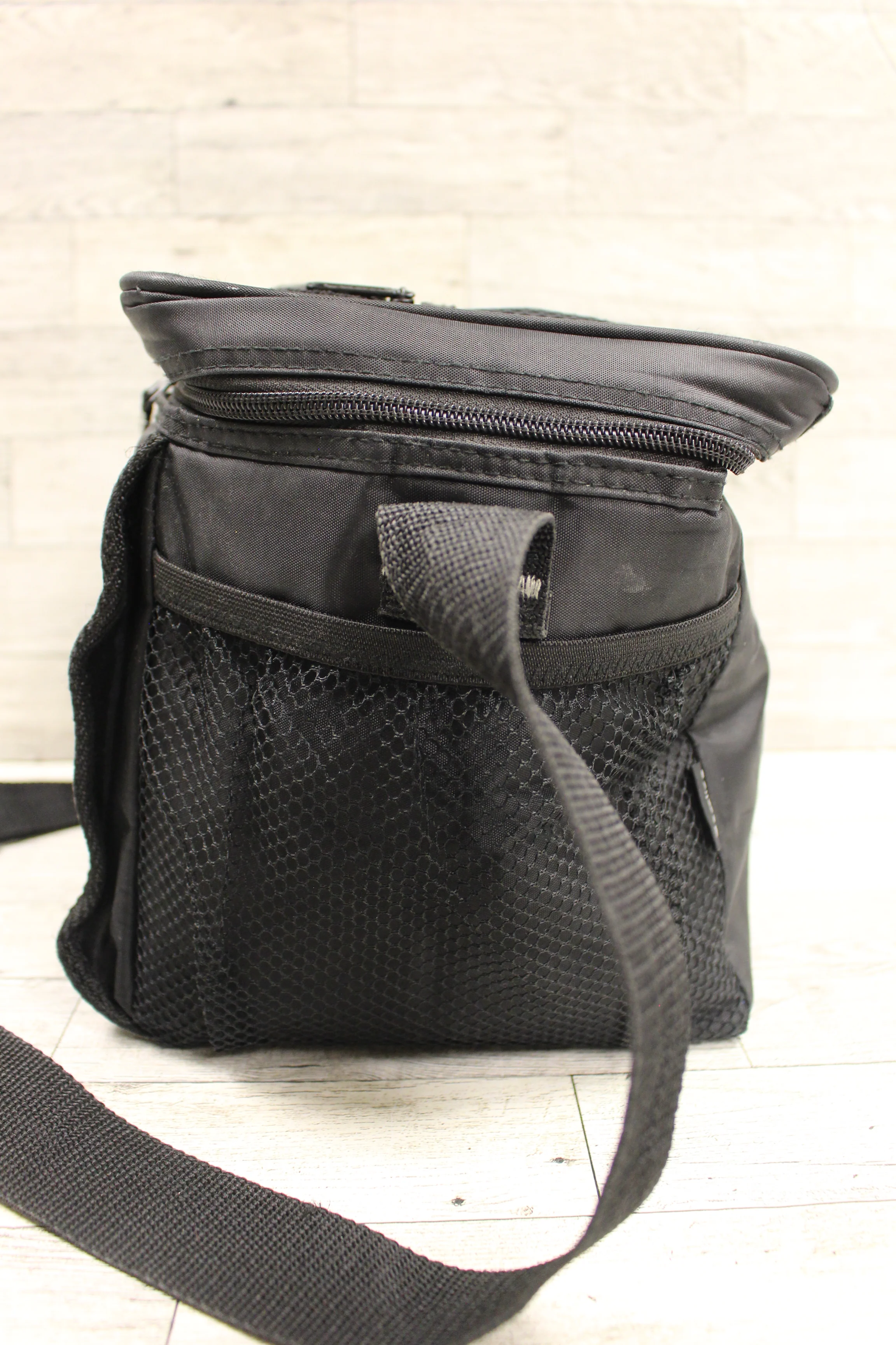 Gemline 9141 Insulated Cooler Bag - Oshkosh Capital - 10" x 9" - Used - Image 7