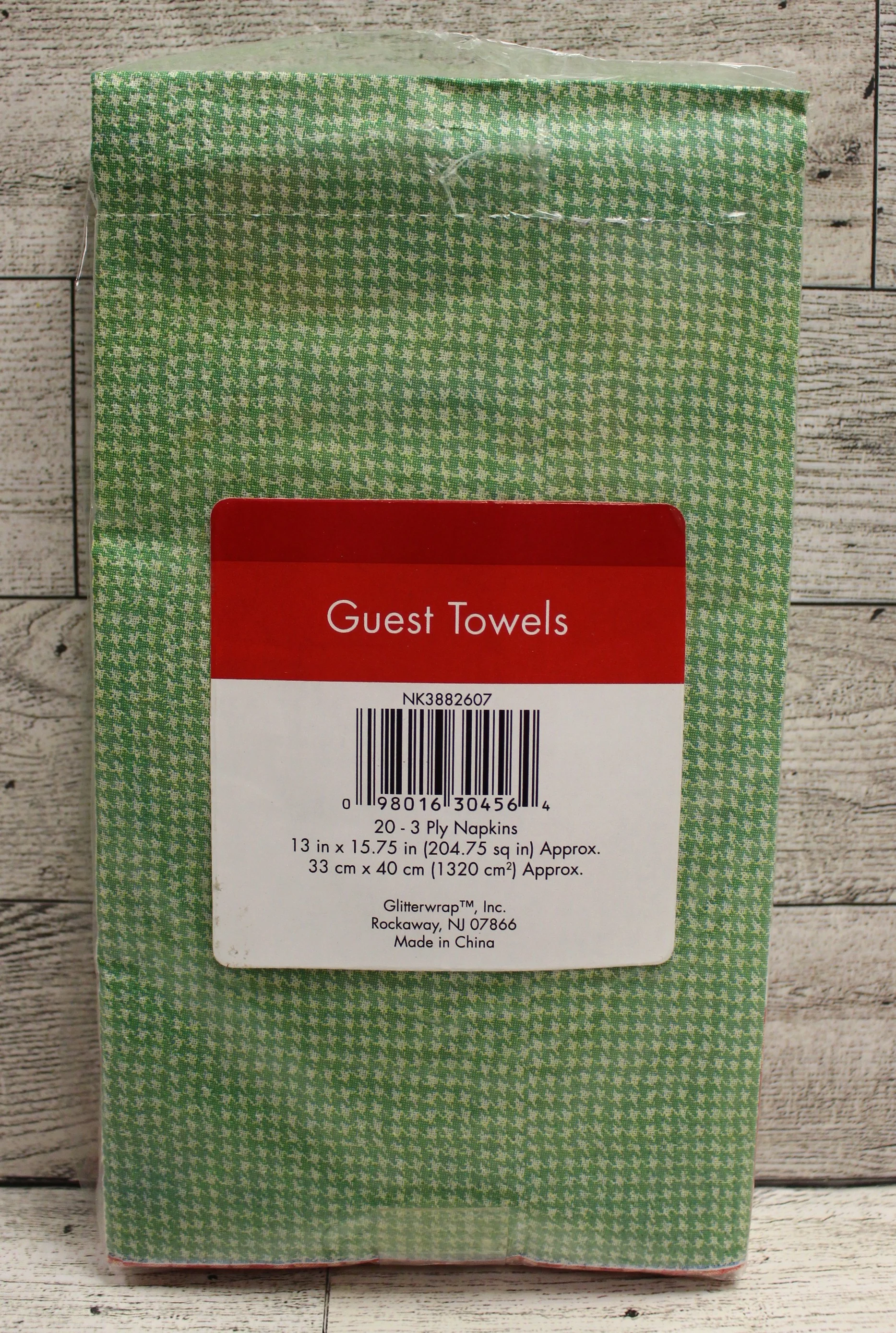 Glitterwrap Christmas Disposable Guest Towels - 13" x 15.75" - Set of 43 - New - Image 4
