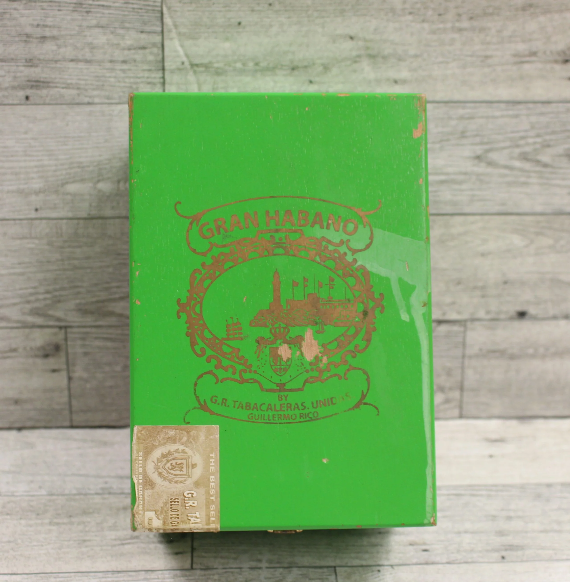 Gran Habano Green Cigar Box - 7" x 4.75" x 3.75" - Used