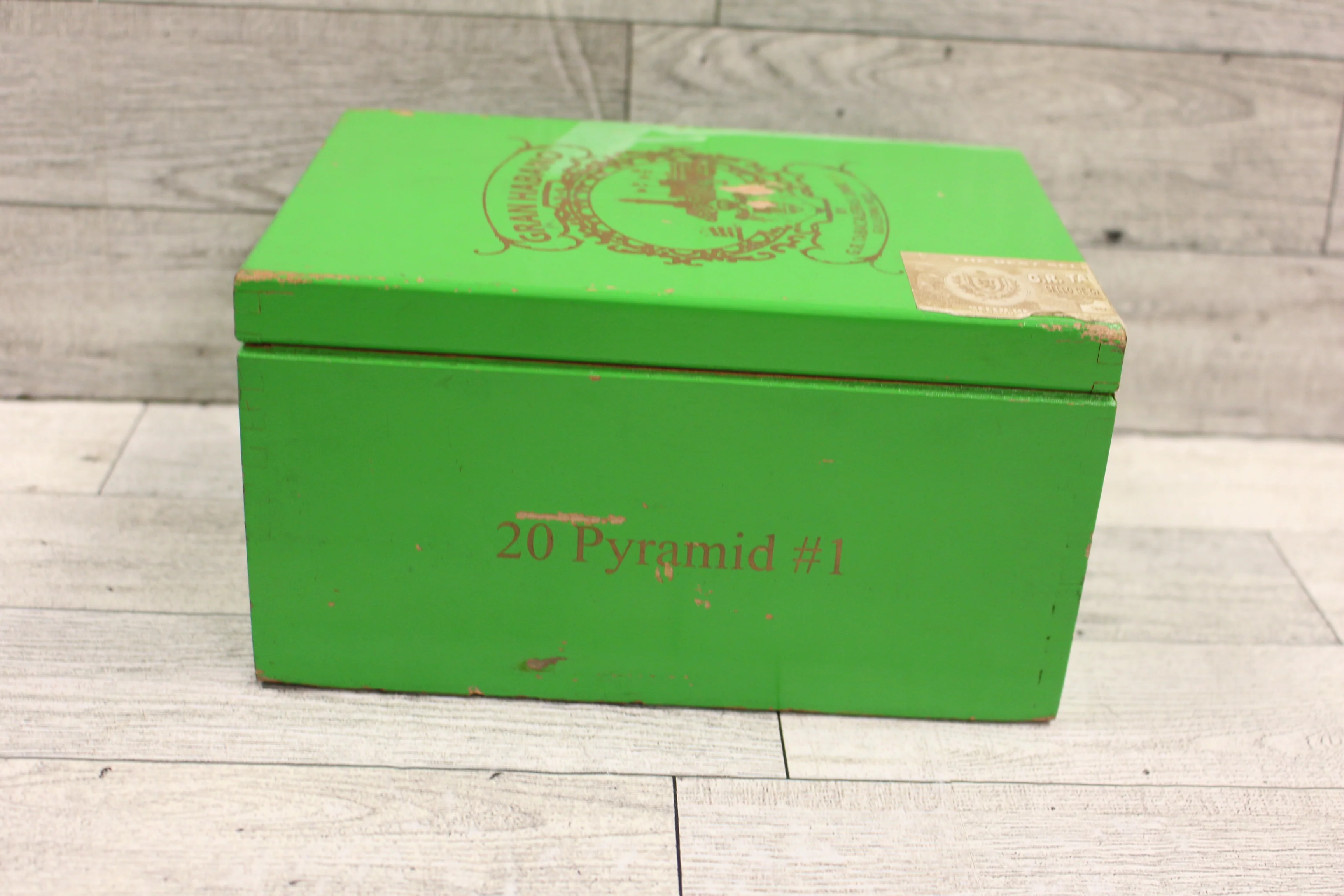 Gran Habano Green Cigar Box - 7" x 4.75" x 3.75" - Used - Image 2