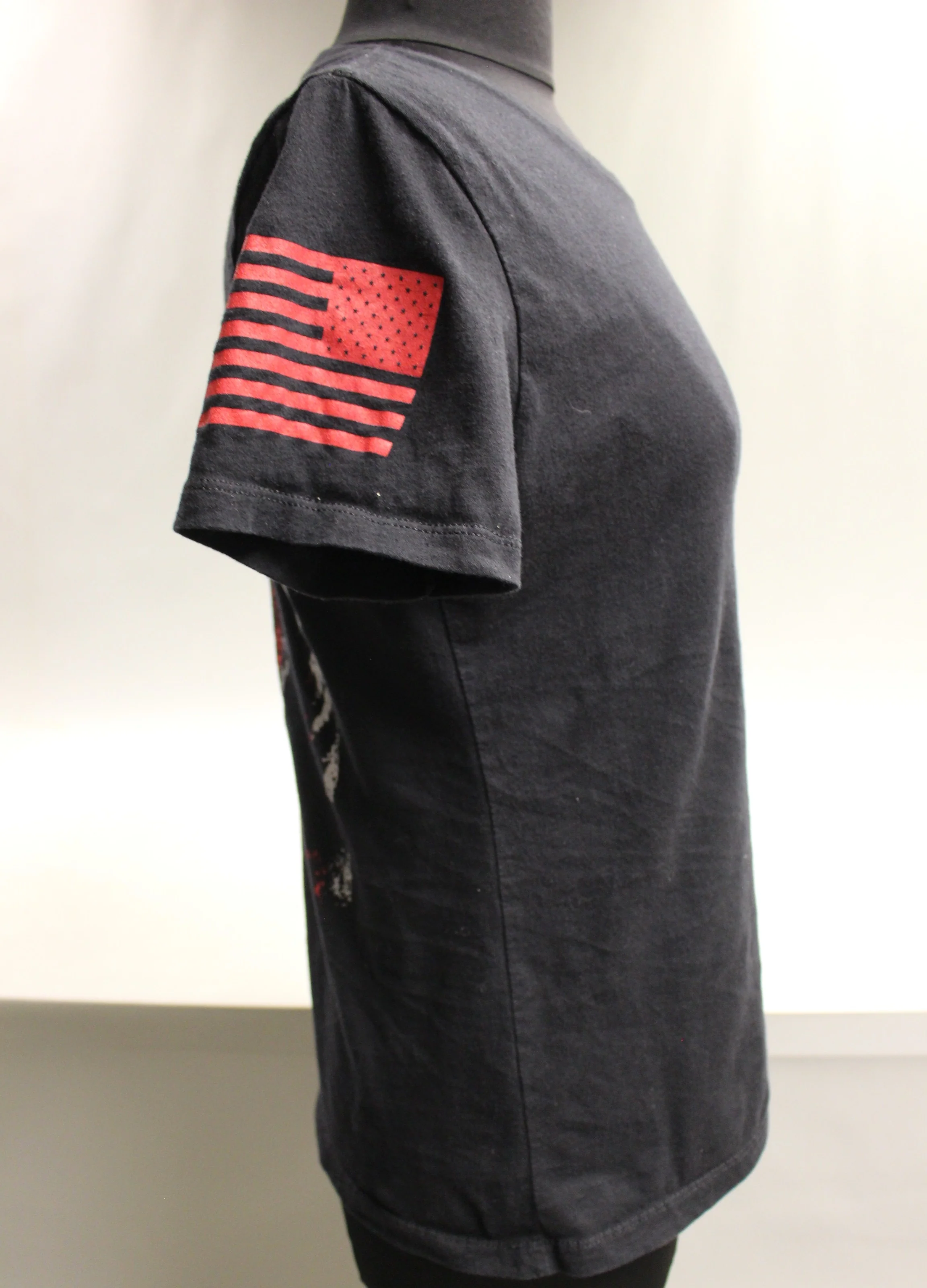 Grunt Style Men's This We'll Defend T Shirt Size - Large - Used - Image 2