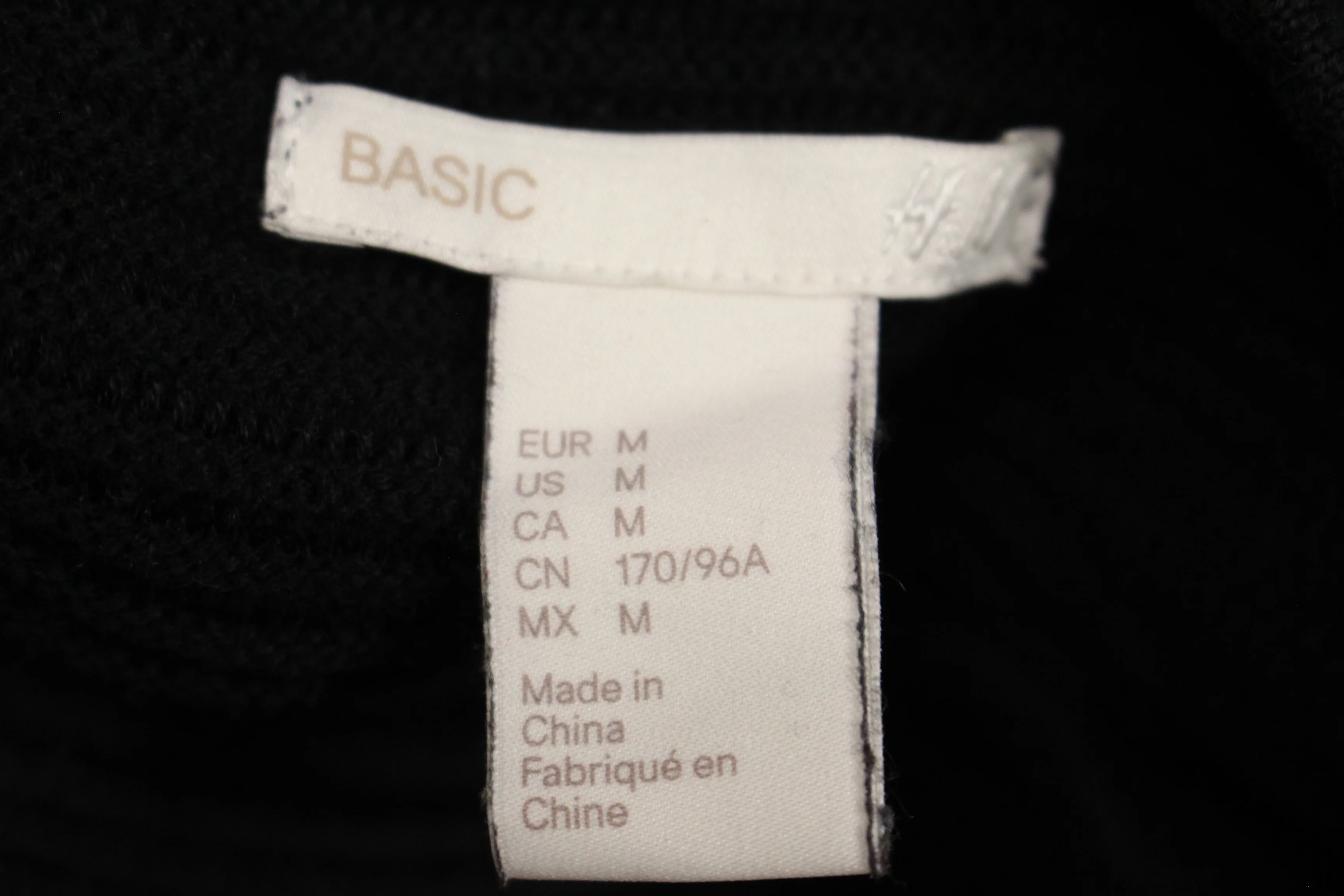 H&M Women's Long Sleeve Black Basic Sweater, Size: Medium - Image 3