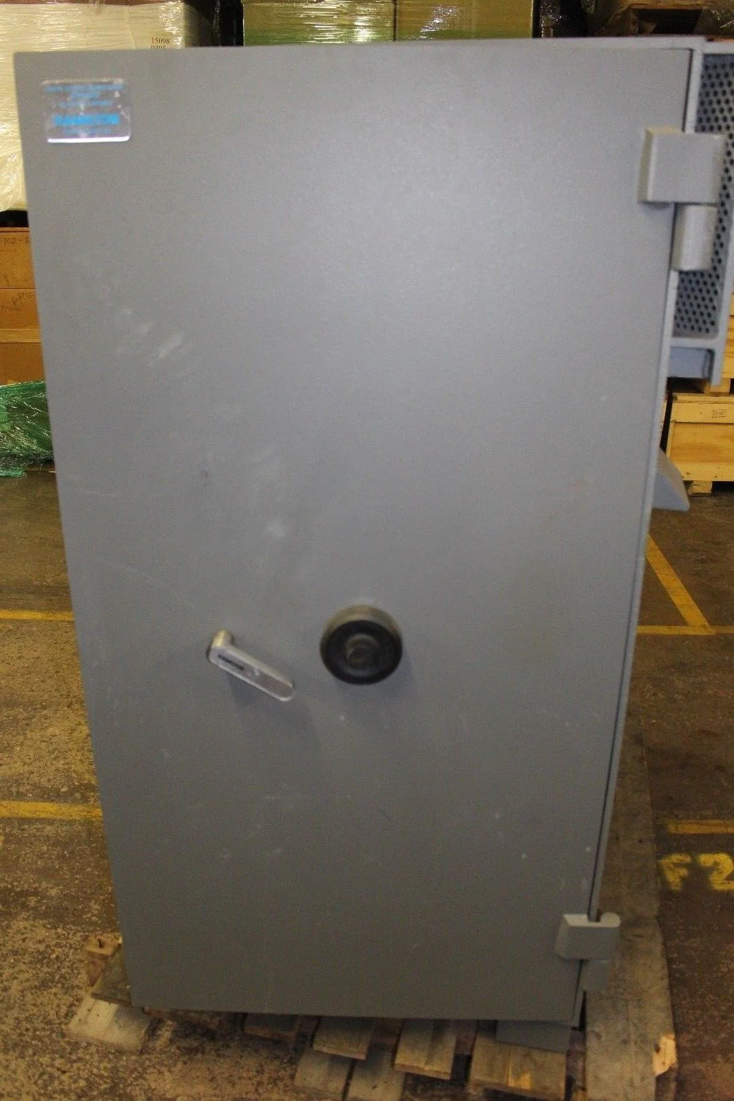 Hamilton Class 5 IPS Information Processing System Security Cabinet - Image 12