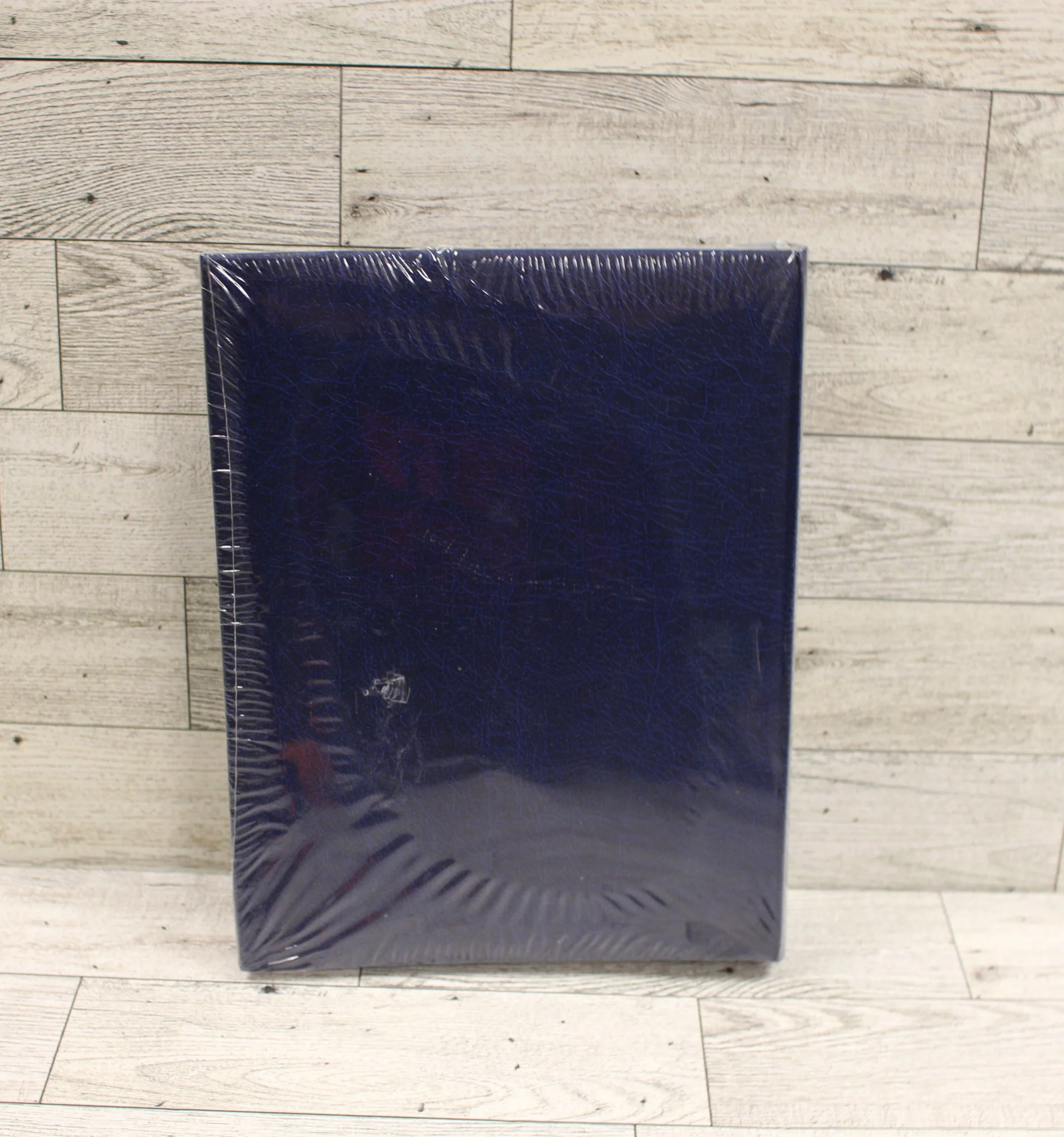 Hampton Direct Postal Card Album - 9" x 7" - New - Image 2