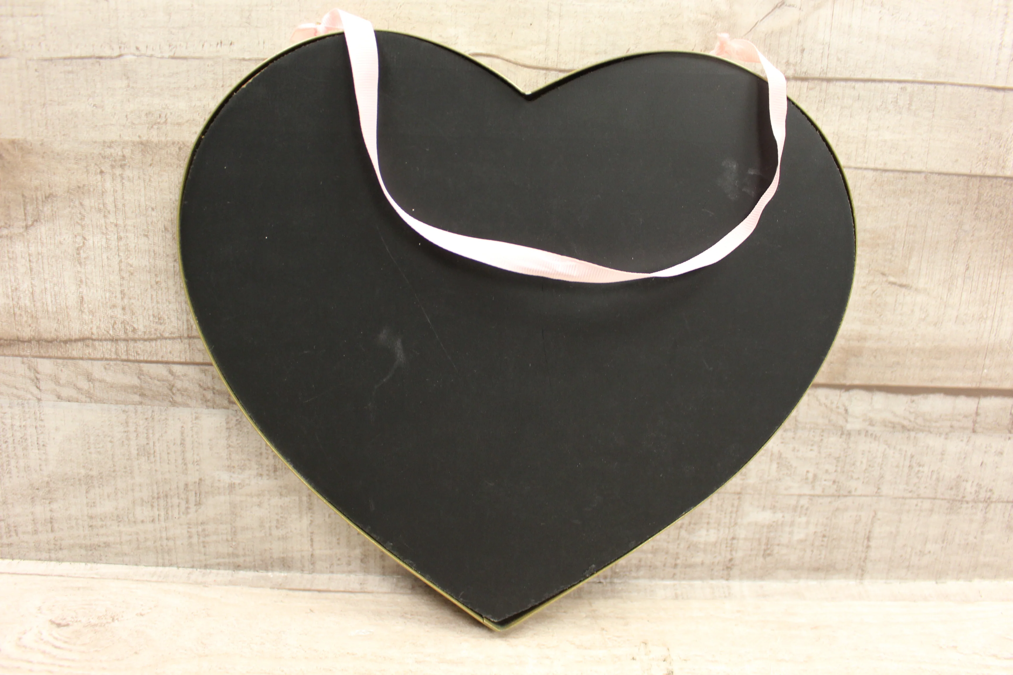 Heart Shaped Wall Hanger Design For Room Office -Gold, Pink and White -Used - Image 2