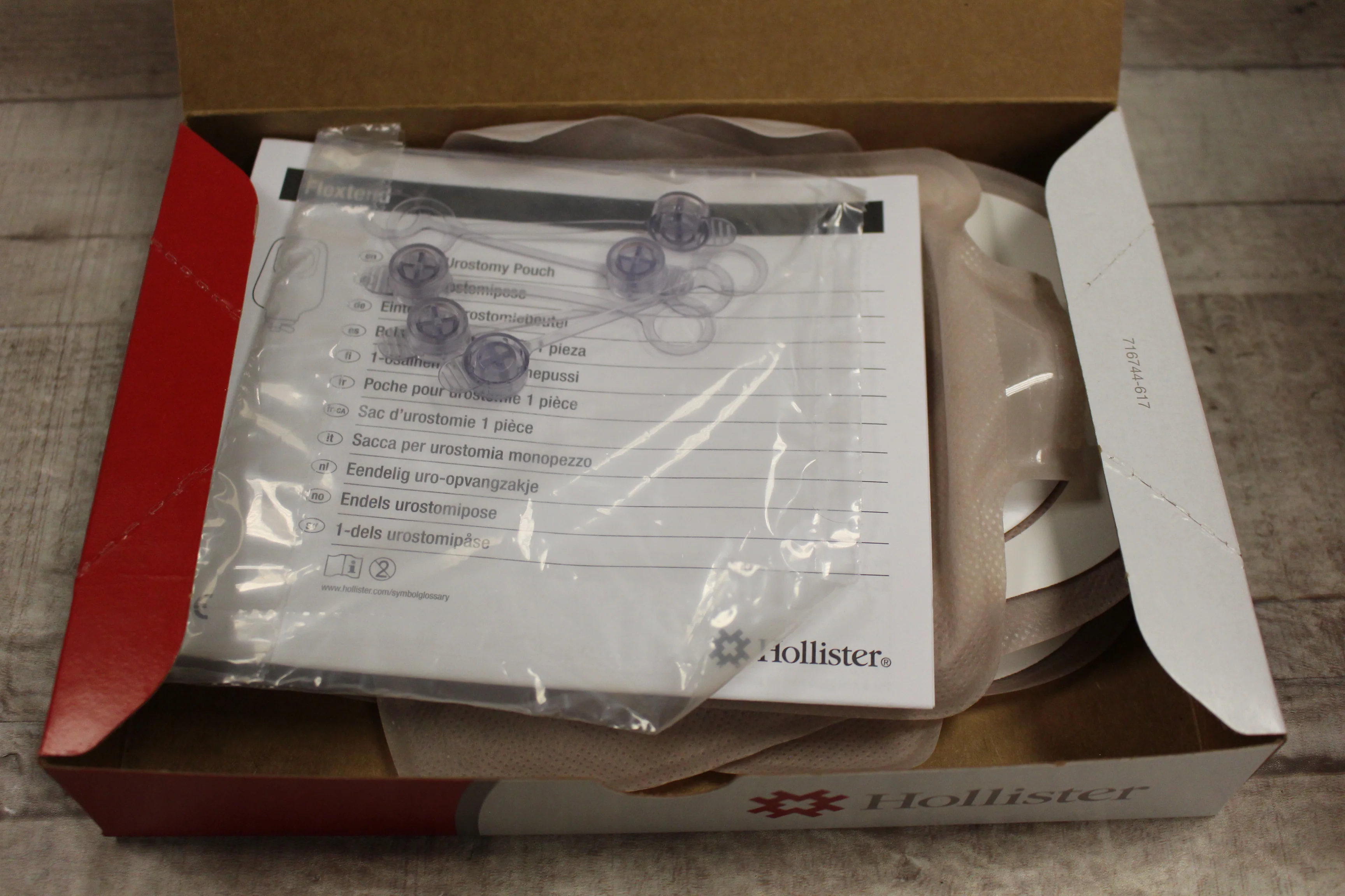 Hollister Premier 1-Piece 8486 Urostomy Pouch -New - Image 2
