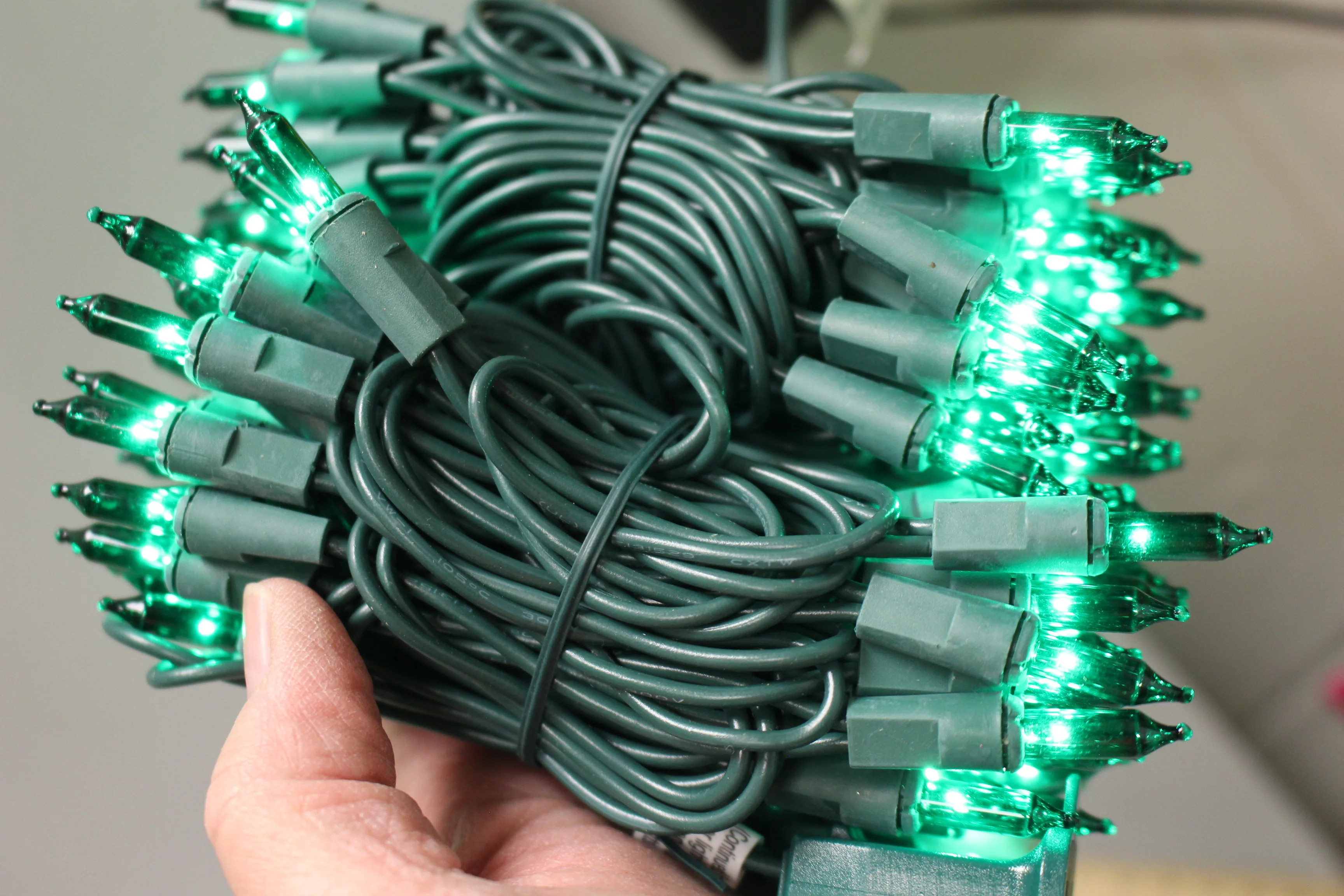 Home Accents Holiday 100 Green Incandescent Mini Lights - New - Image 2