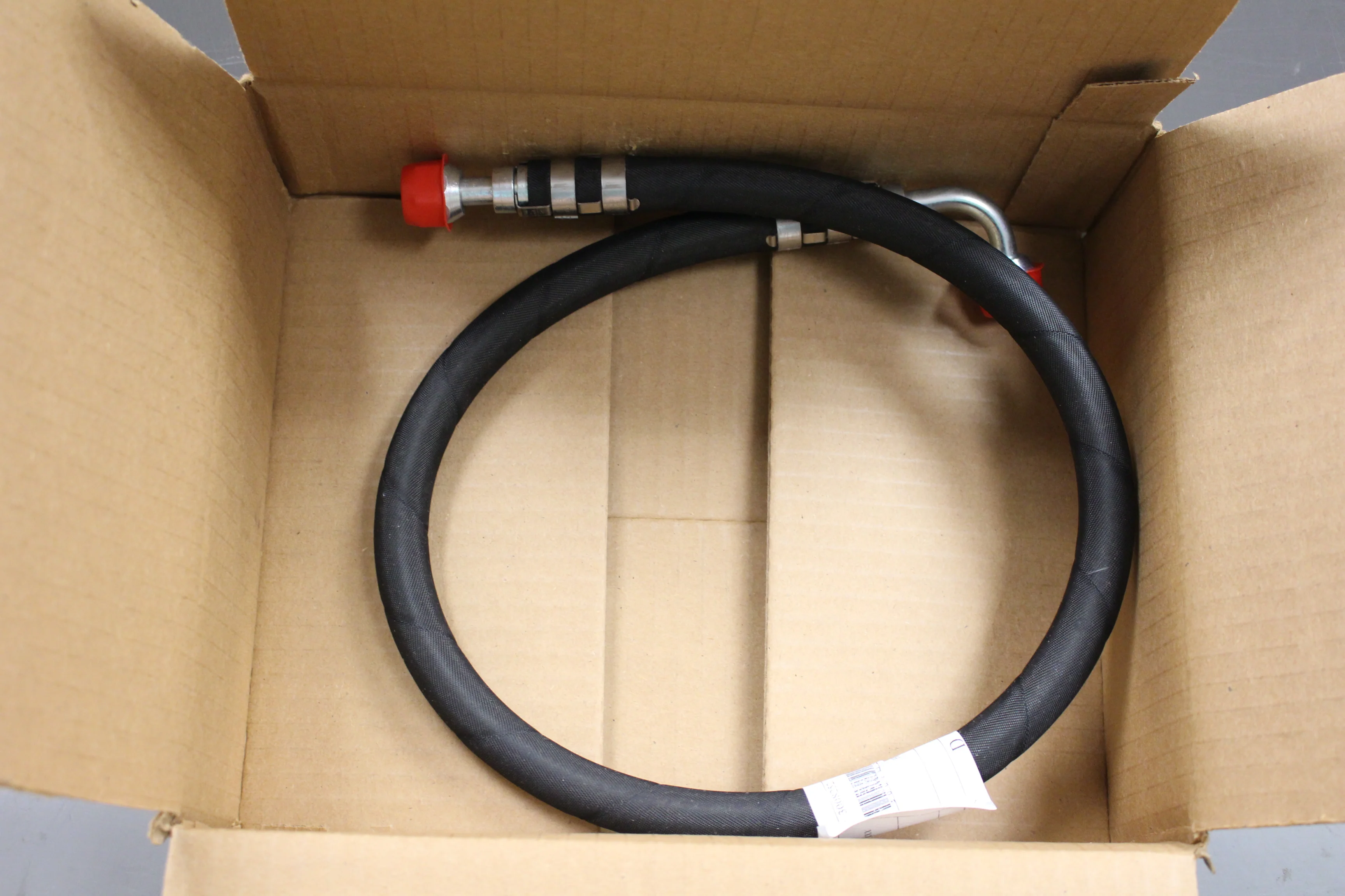 Automotive Air Brake Hose - 4720-01-557-0349 - P/N 3008252 - New