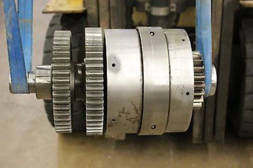 International Hough Division Friction Clutch Assembly, 63133691, X227975 - Image 3