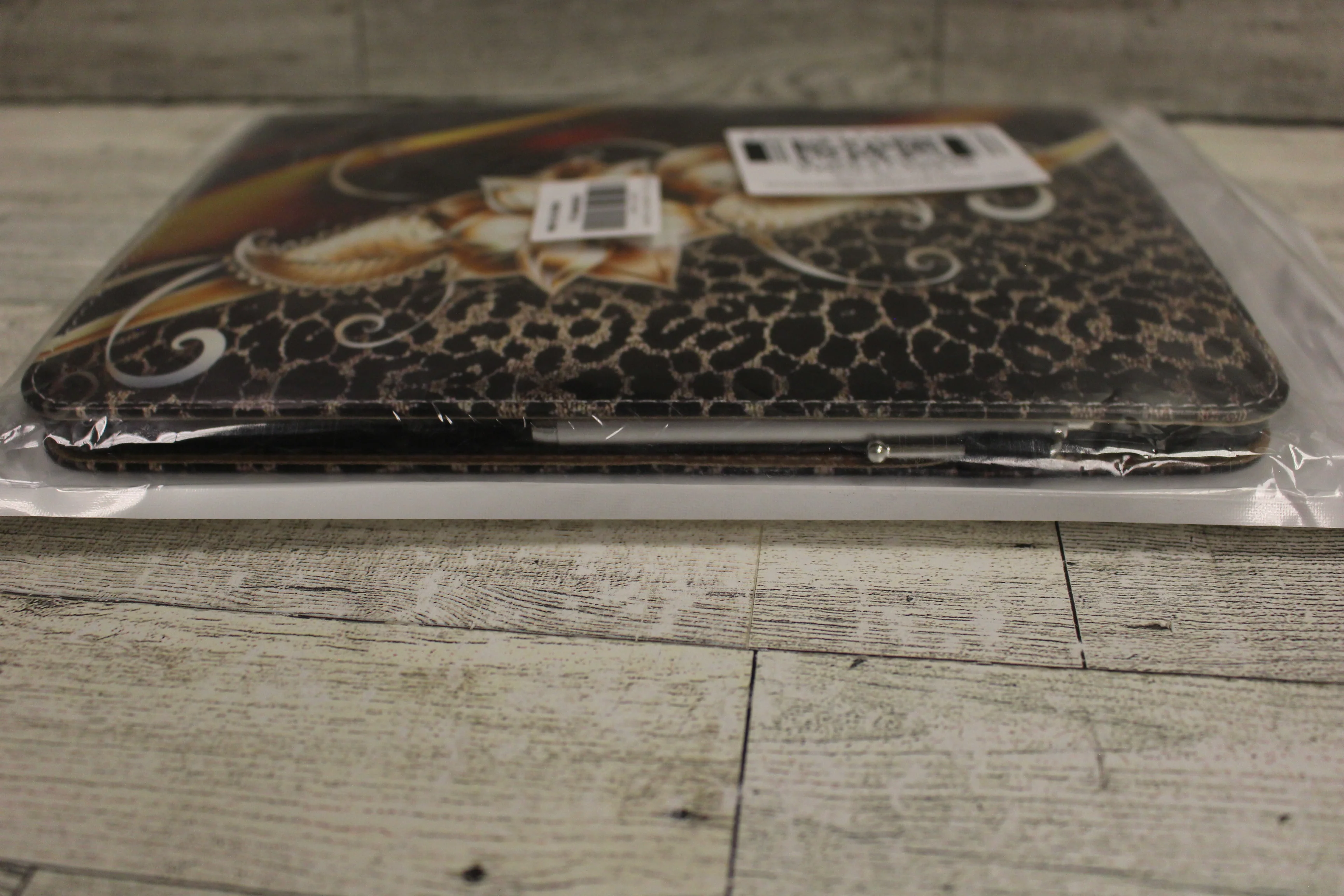 iPad Pro 11 Metallic Flower Case - New - Image 8